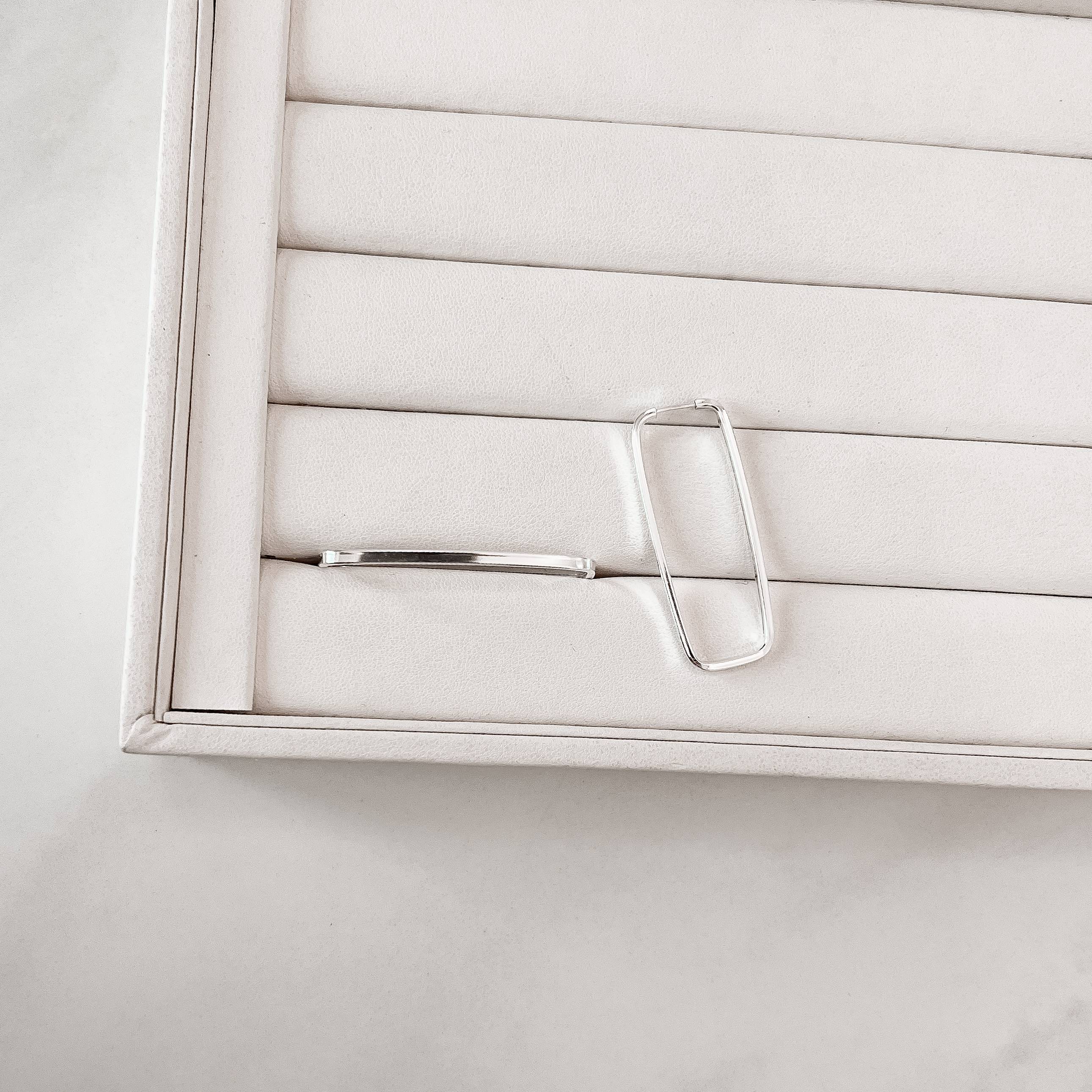 Argola retangular 46mm