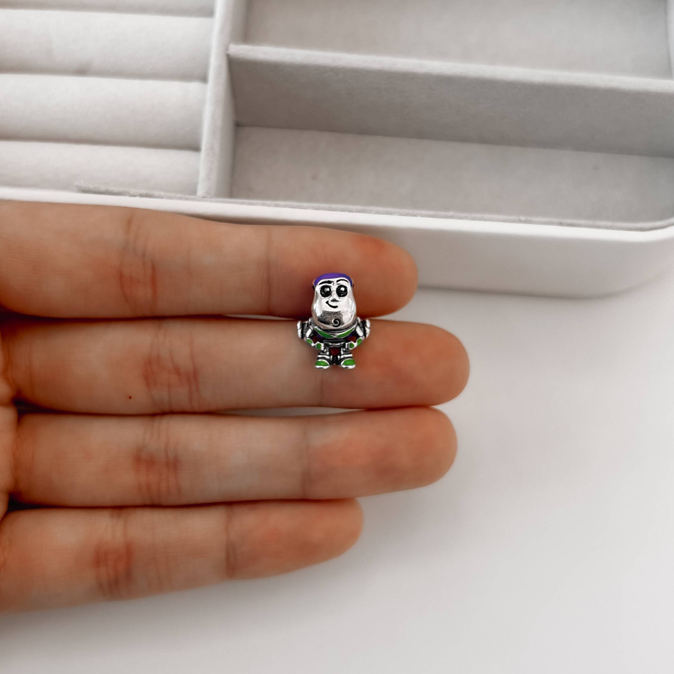 Berloque separador Buzz Lightyear resina 15mm envelhecido