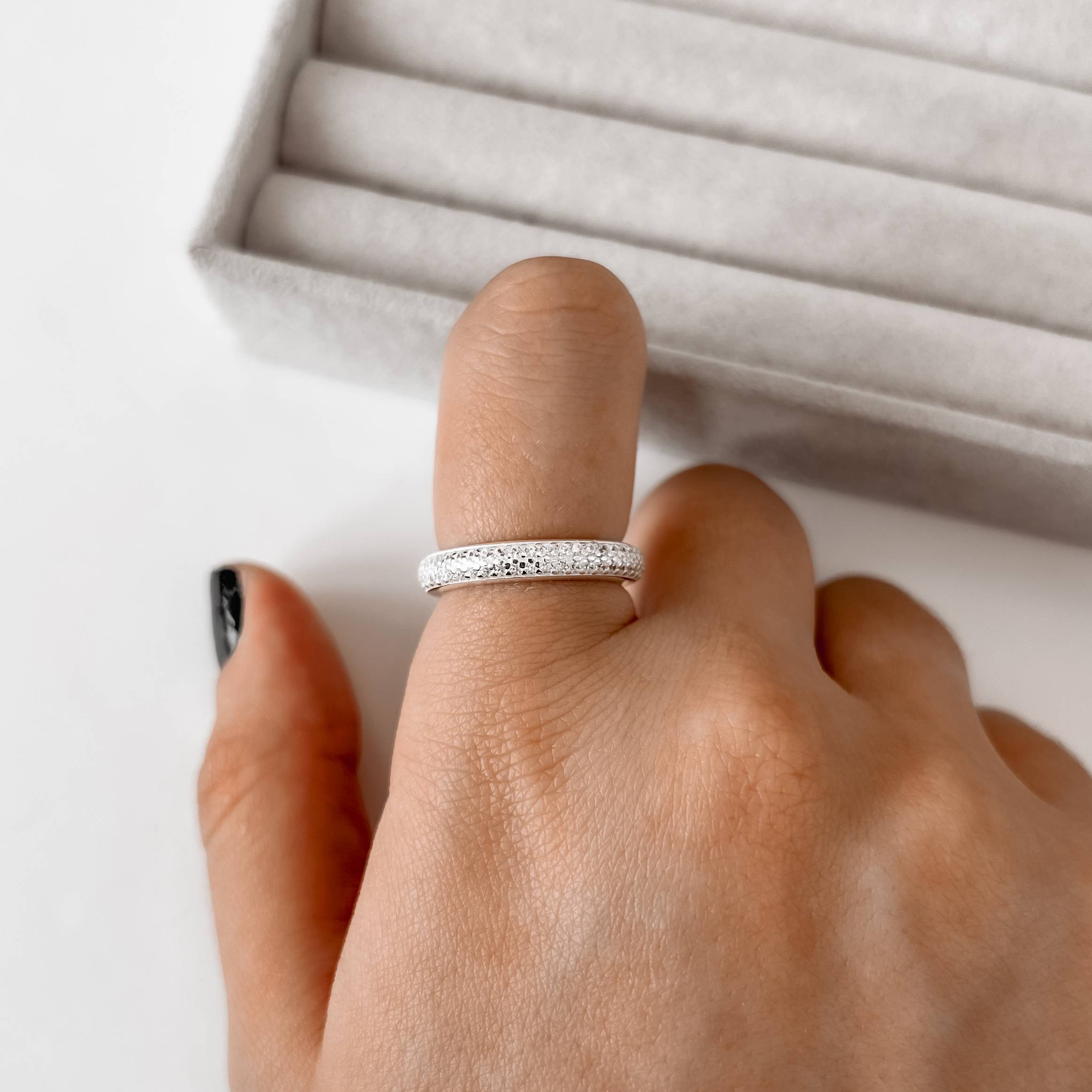 Imagem Anel com cravejado duplo