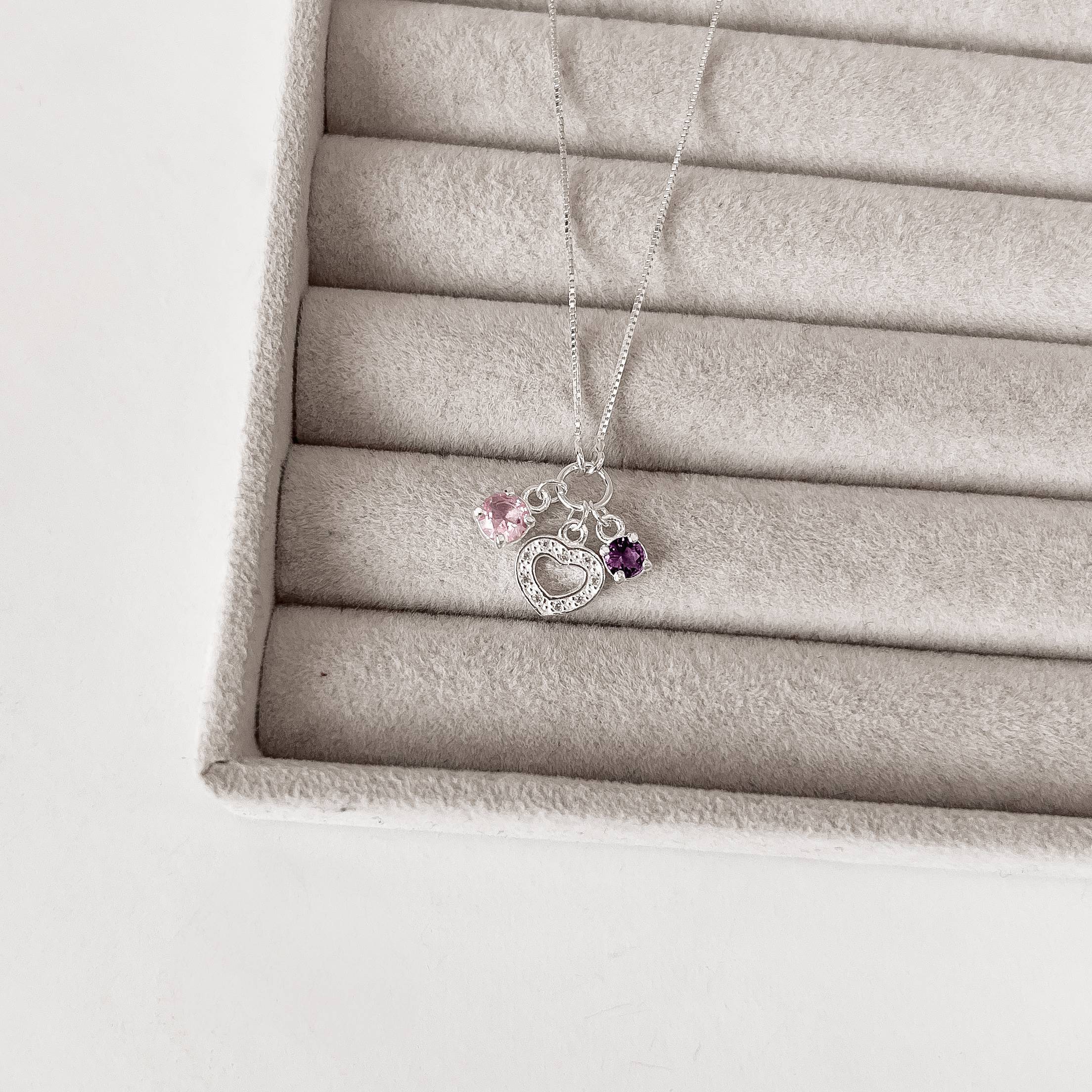 Colar entremeio círculo pingentes coração vazado cravejado, zircônias rosa e roxo v12 45cm