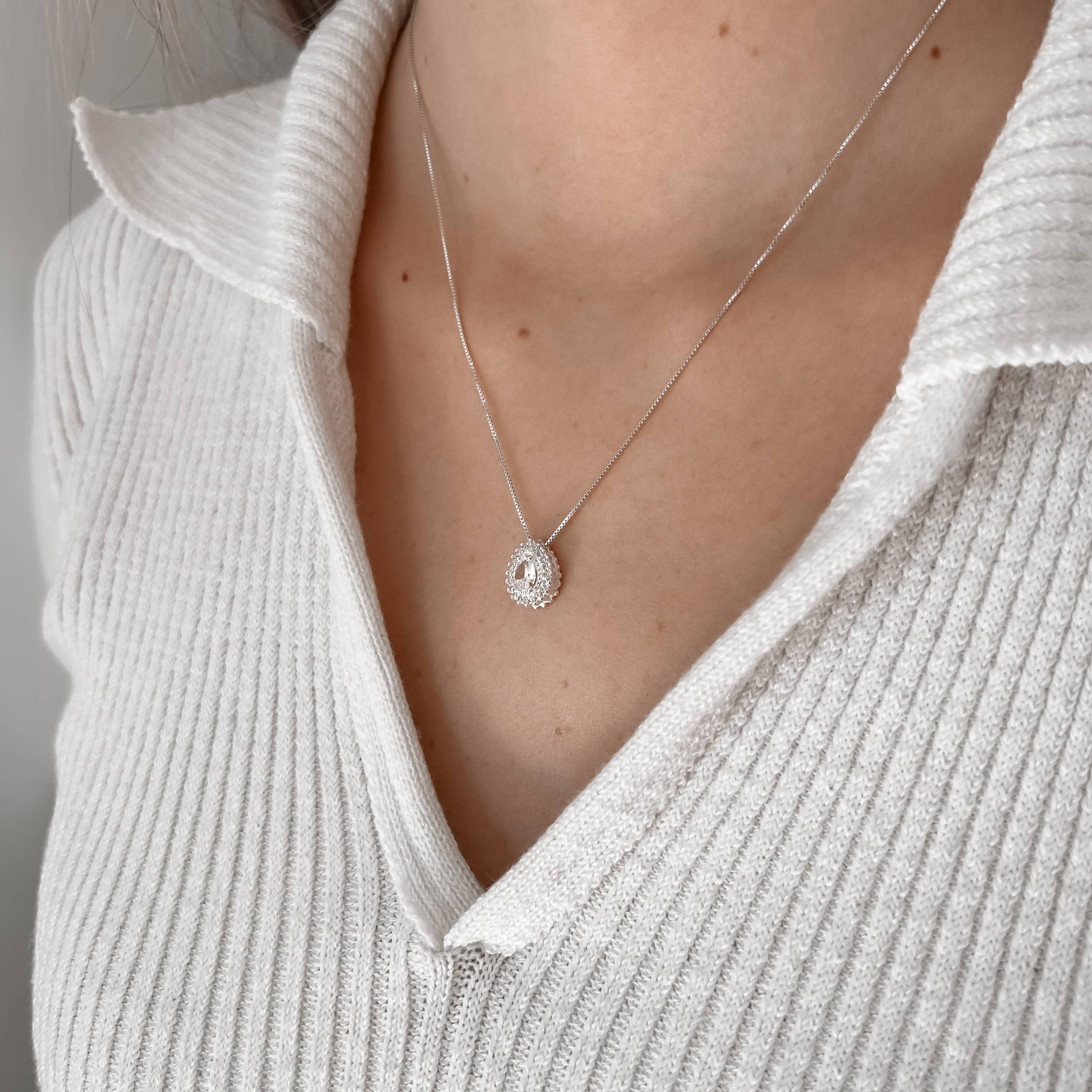 Colar gota cravejada caixa alta 12mm 45cm