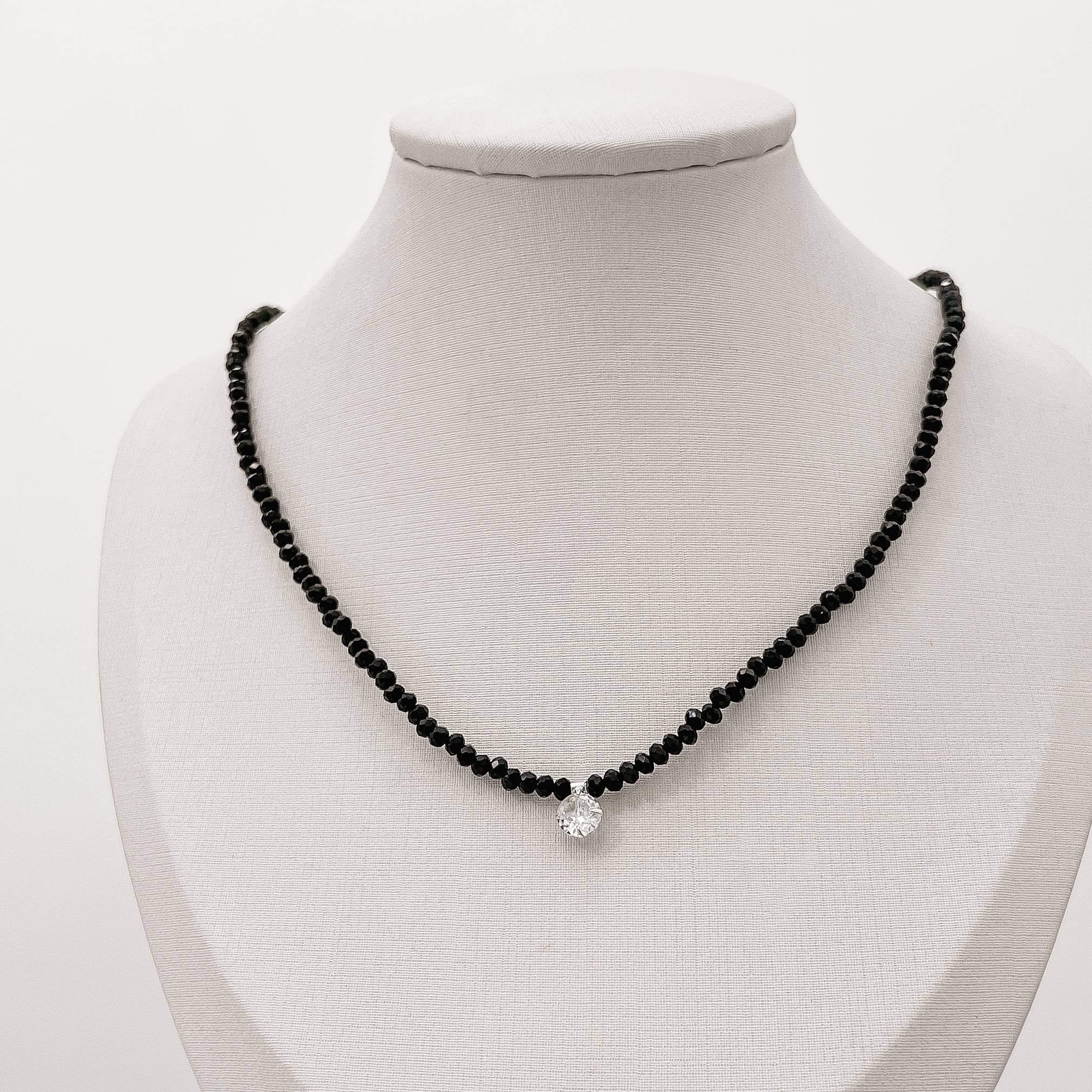 Colar cristal ônix 3mm pingente zircônia 6mm 40+5cm