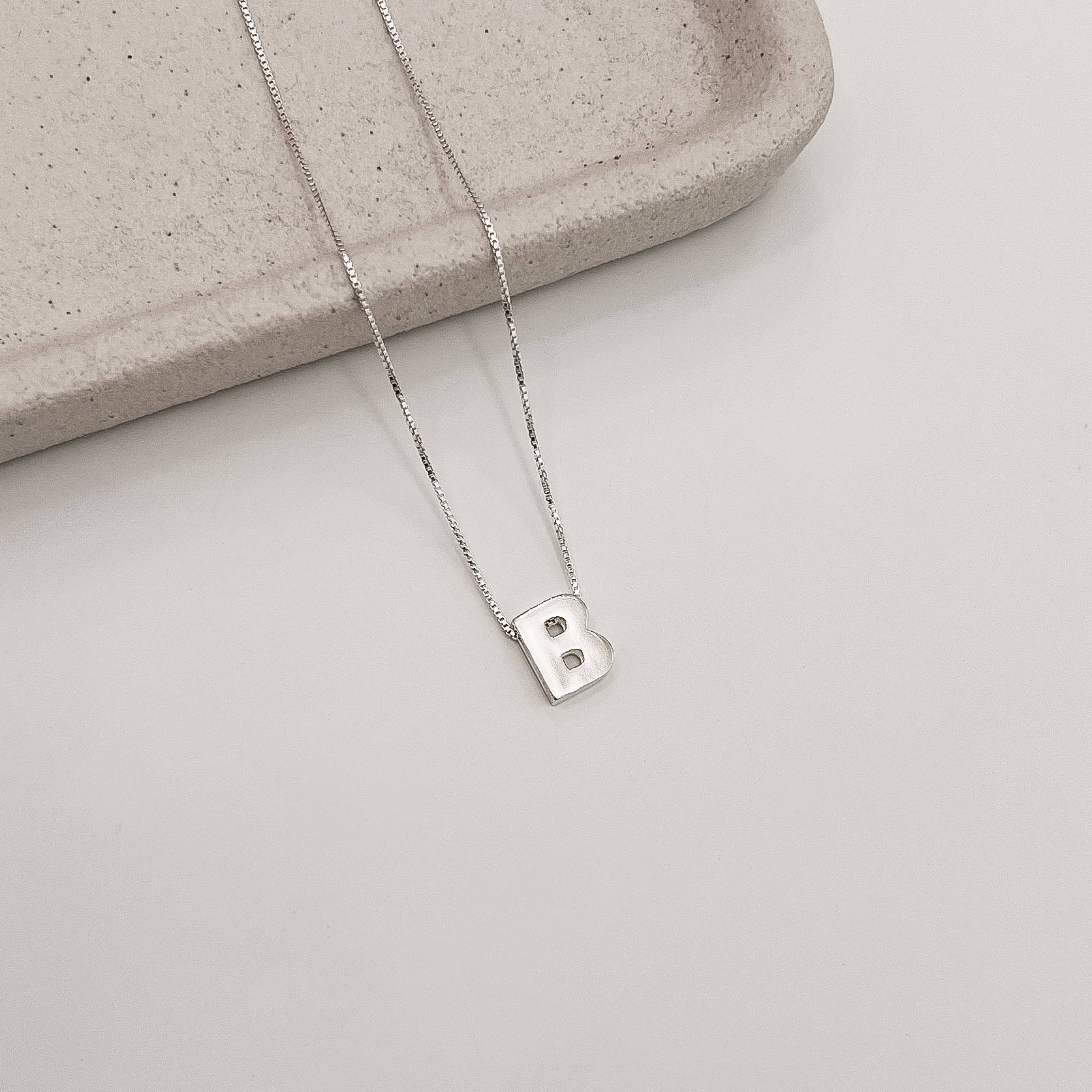 Imagem Colar letra B 9mm 45cm