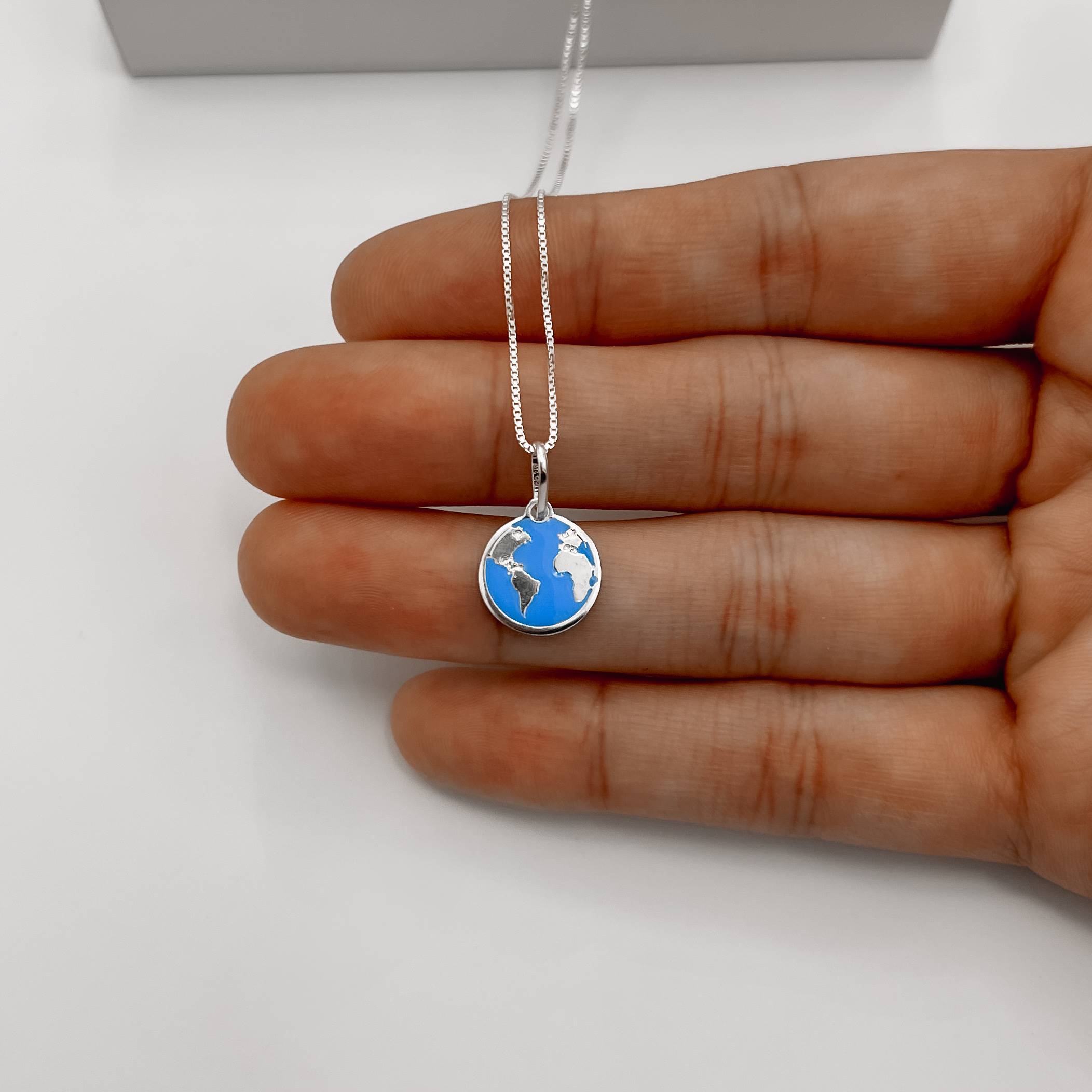 Imagem Colar pingente planeta Terra 12mm 40cm