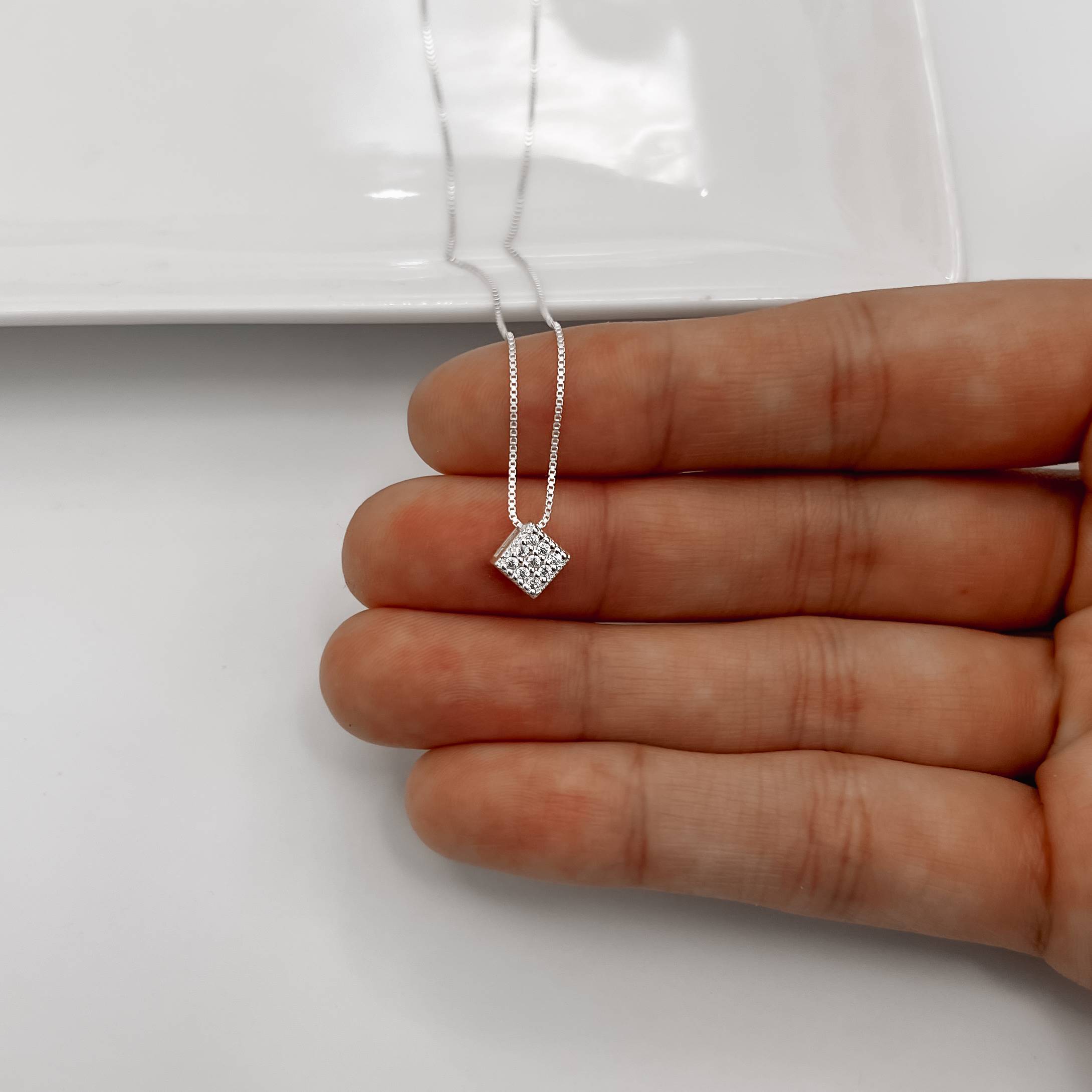 Imagem Secundária Colar losango cravejado 8mm 40cm