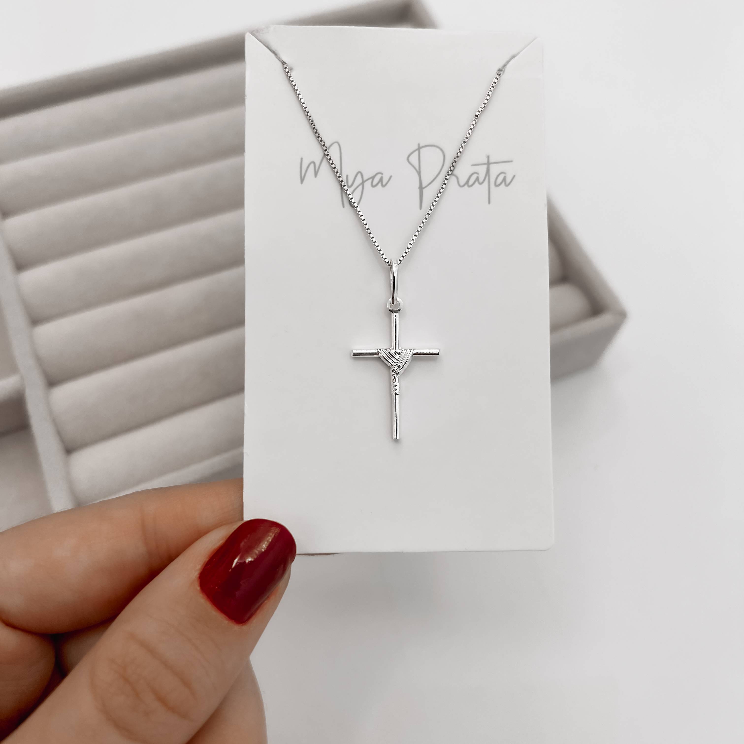 Imagem Colar pingente cruz 20mm 45cm