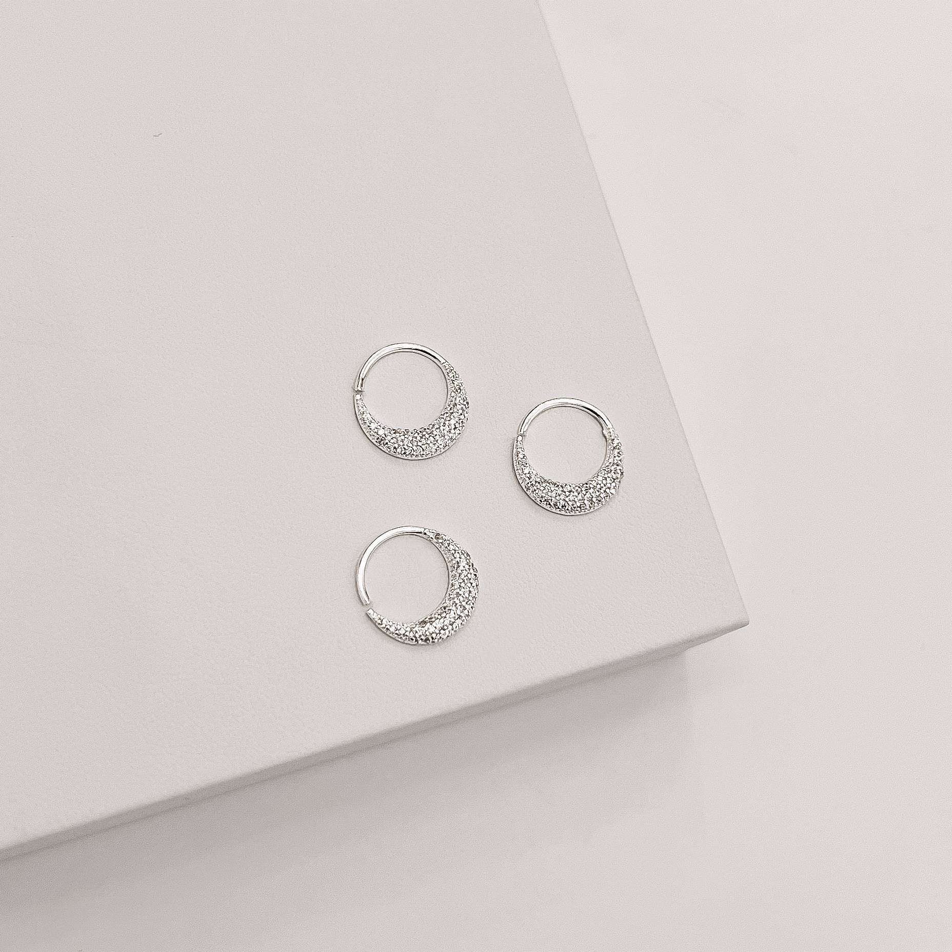 Piercing argola com cravejado 11mm