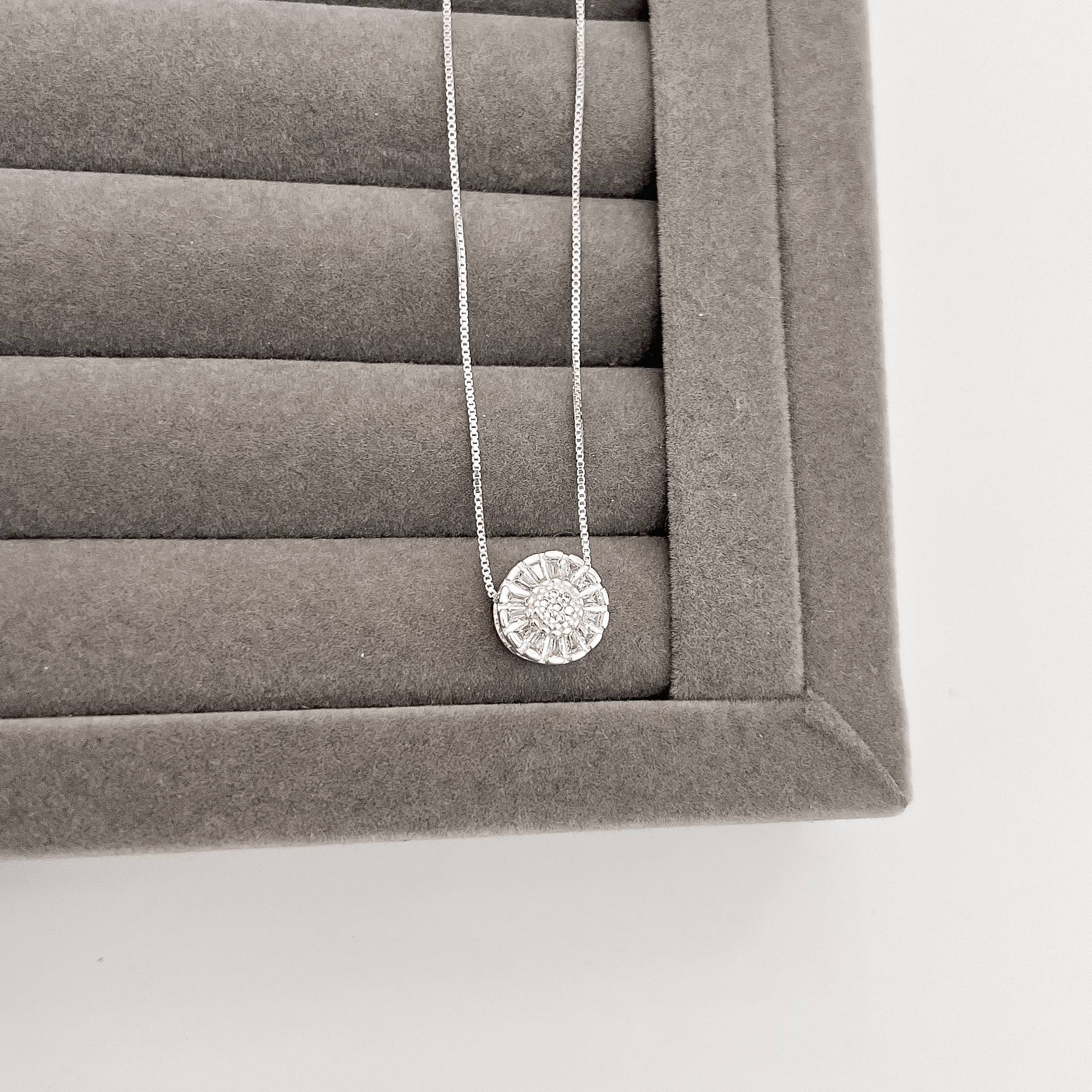 Imagem Colar botão cravejado trabalhado 10mm 45cm