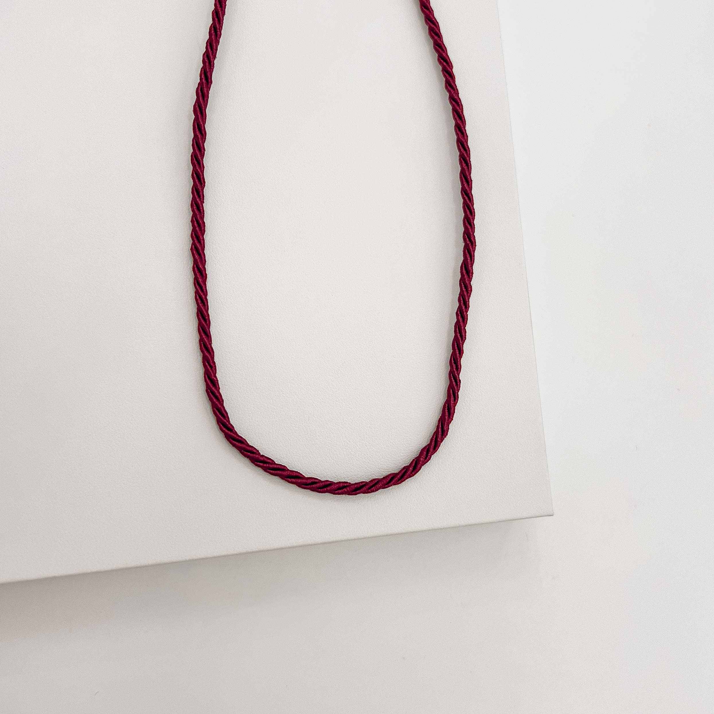 Imagem Secundária Choker cordão trançado marsala 2mm 40+5cm