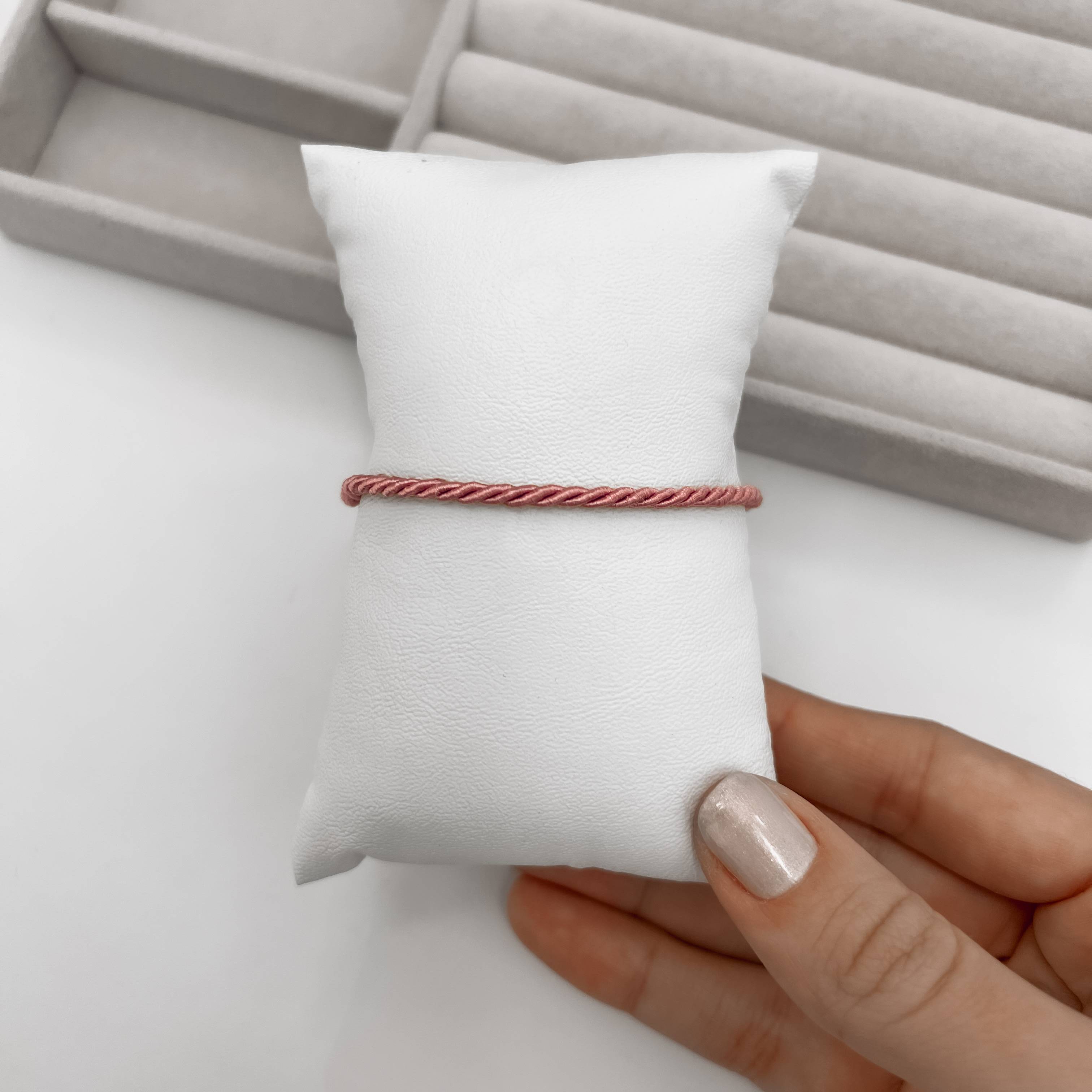 Imagem Secundária Pulseira cordão trançado rosa 2mm 16cm com alongadora