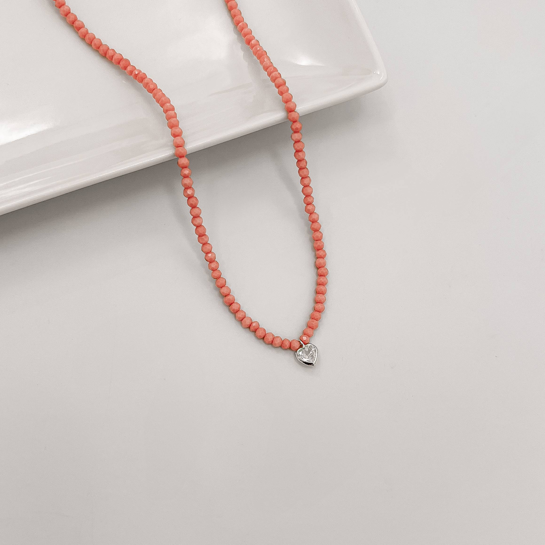 Imagem Choker cristal salmão fosco claro 3mm pingente zircônia coração cristal 6mm 40+5cm
