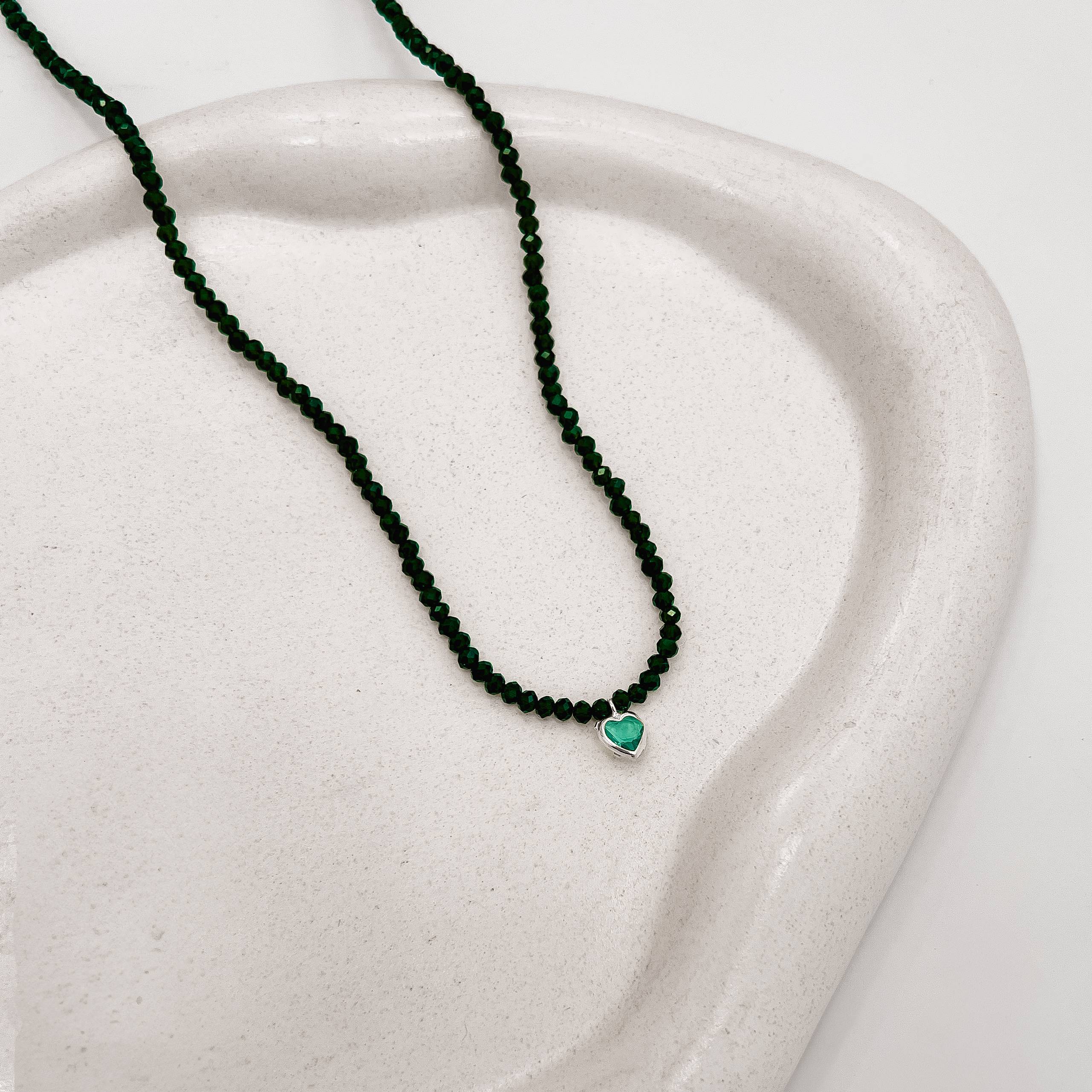 Choker cristal verde escuro 3mm pingente zircônia coração turquesa 6mm 40+5cm