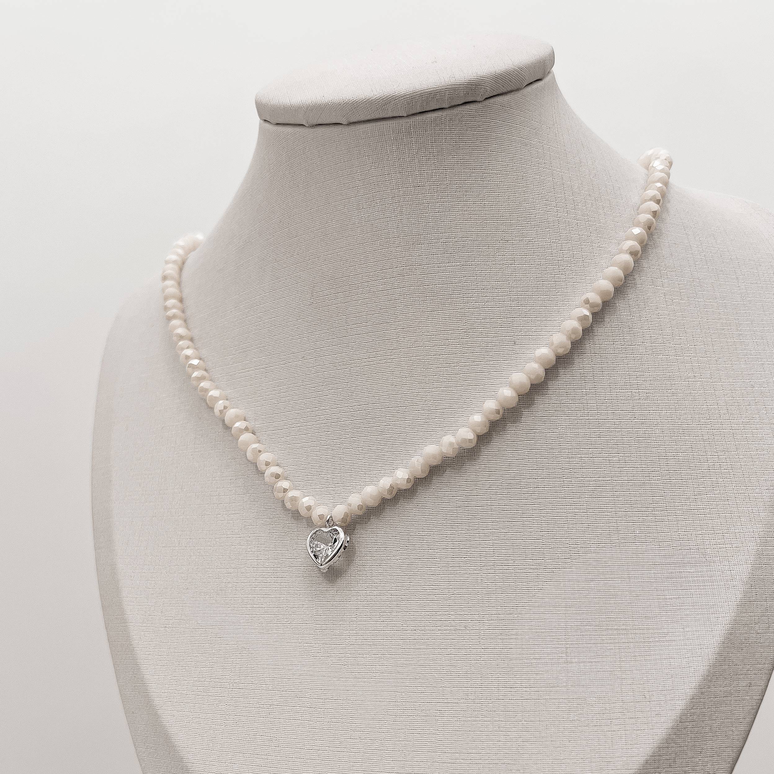 Choker cristal off irisado 4mm pingente zircônia coração cristal 8mm 40+5cm