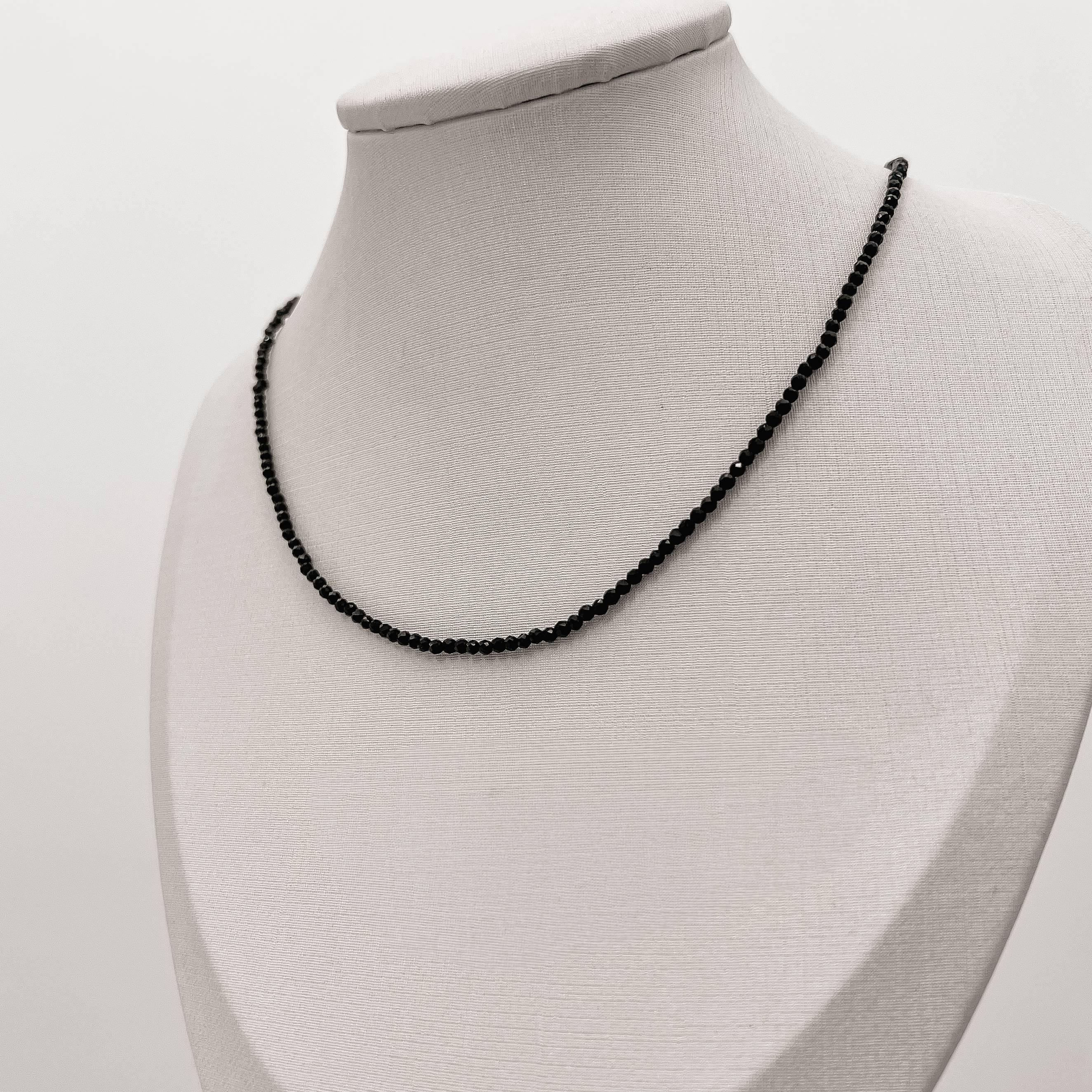 Imagem Secundária Choker cristal preto 2mm com alongadora
