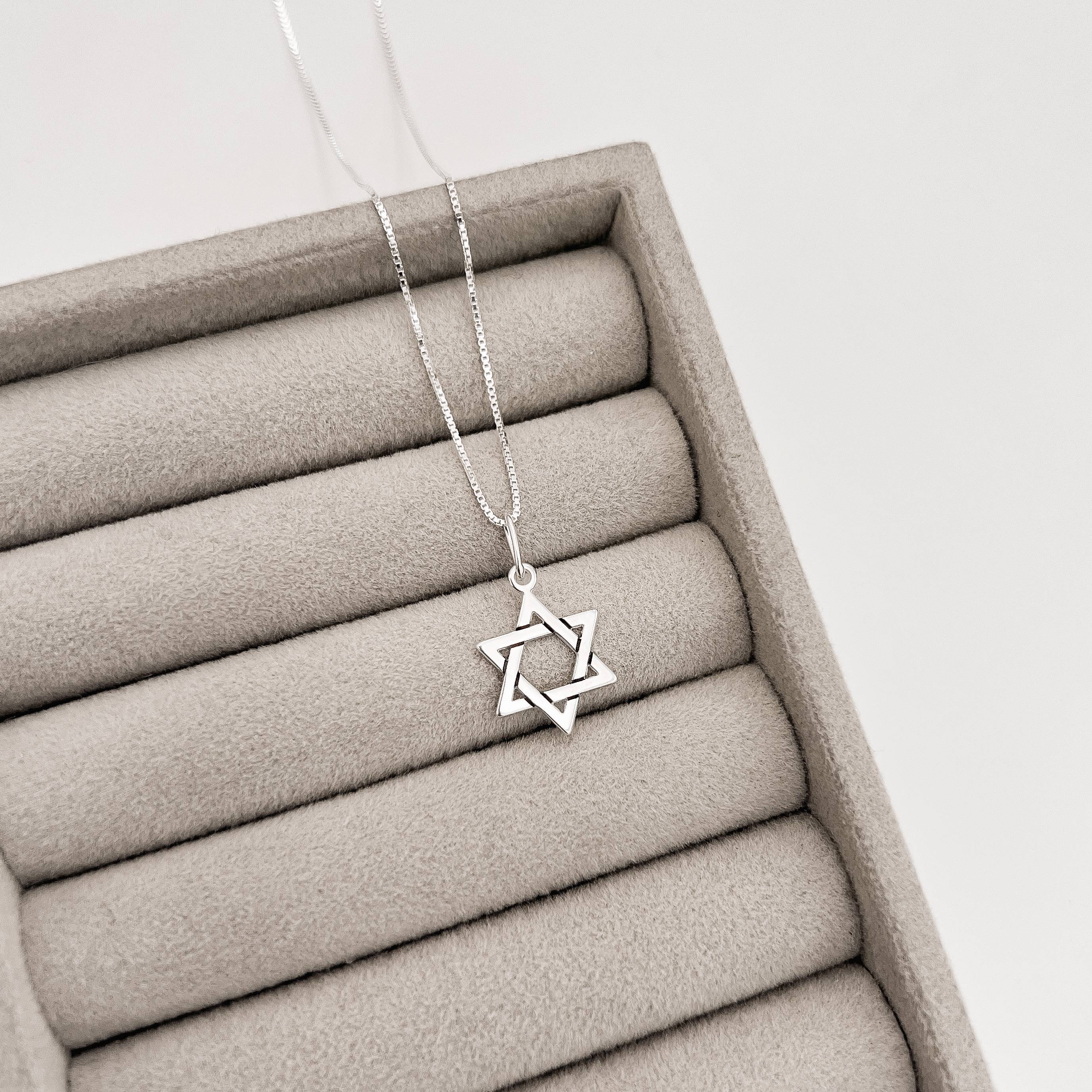 Colar pingente estrela de Davi 14mm 45cm