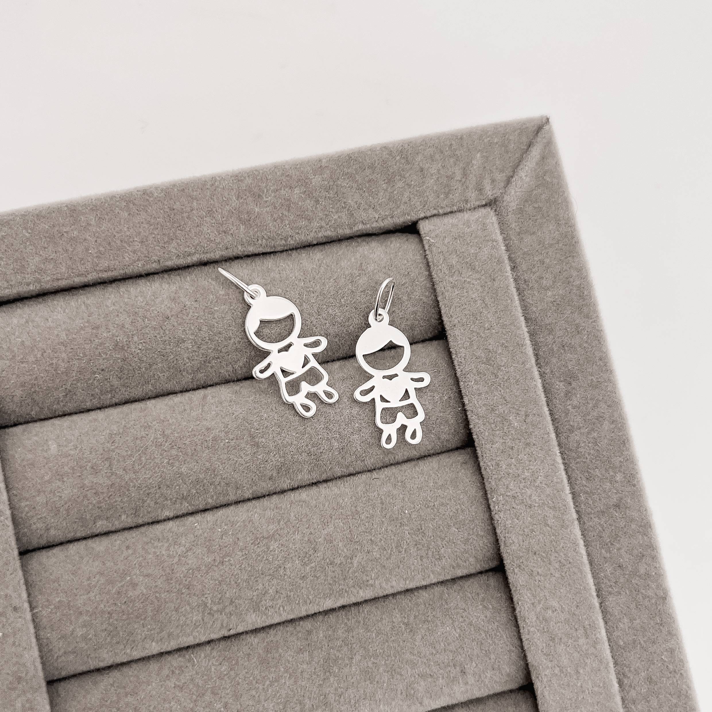 Pingente menino 17mm