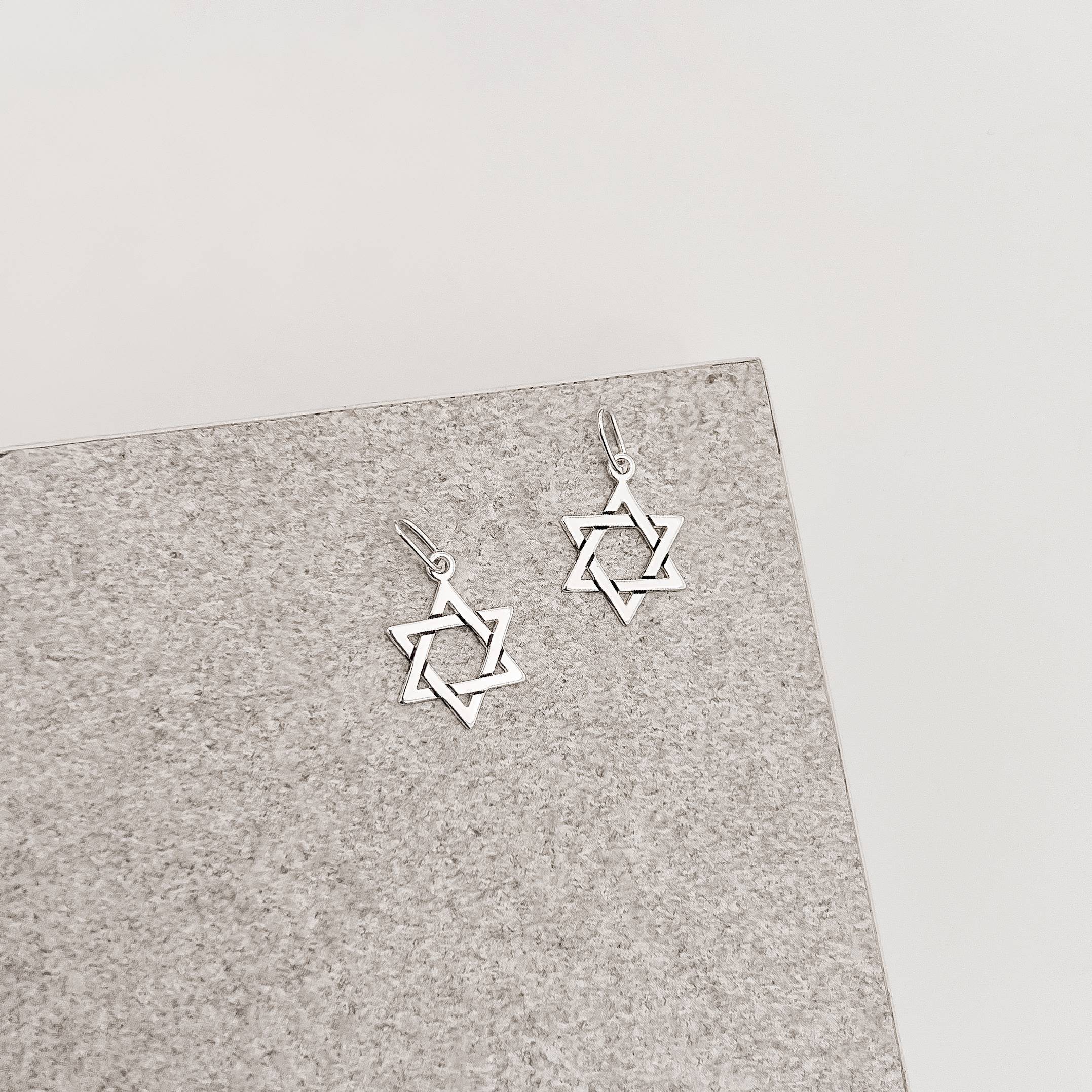 Pingente estrela de Davi 14mm