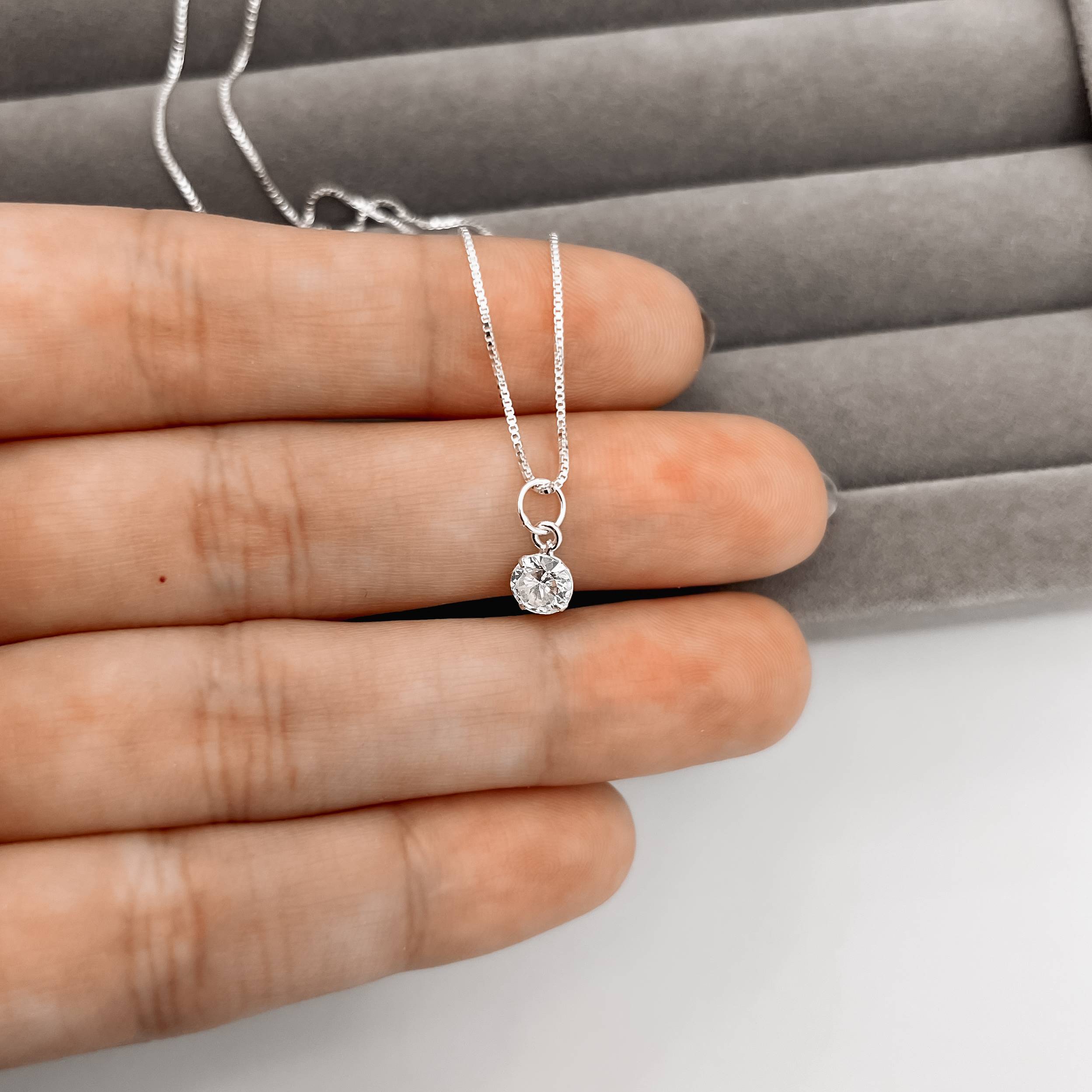 Imagem Secundária Colar pingente zircônia redonda cristal 5mm 40cm