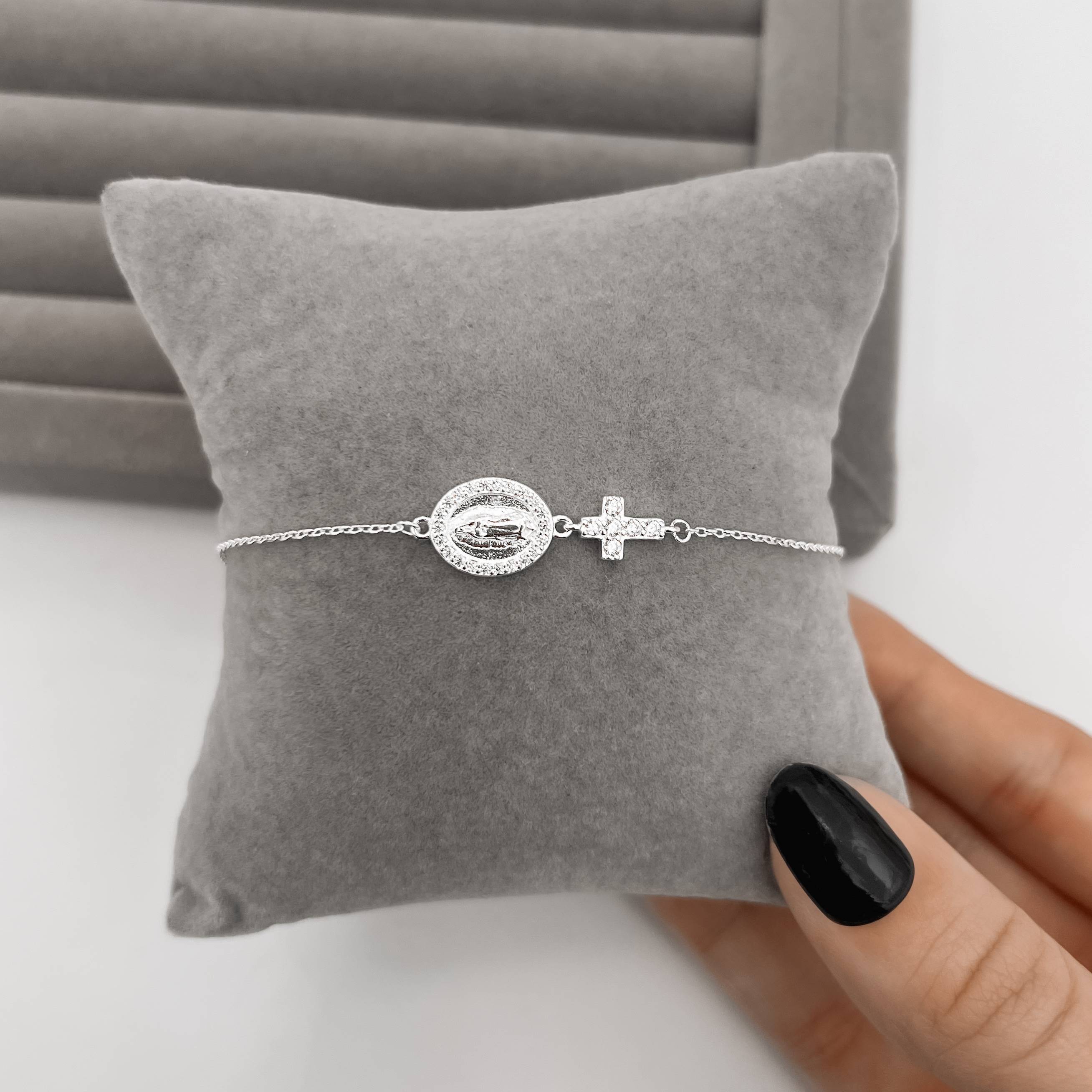 Imagem Secundária Pulseira entremeios medalha Nsa. Sra. de Guadalupe e cruz cravejada