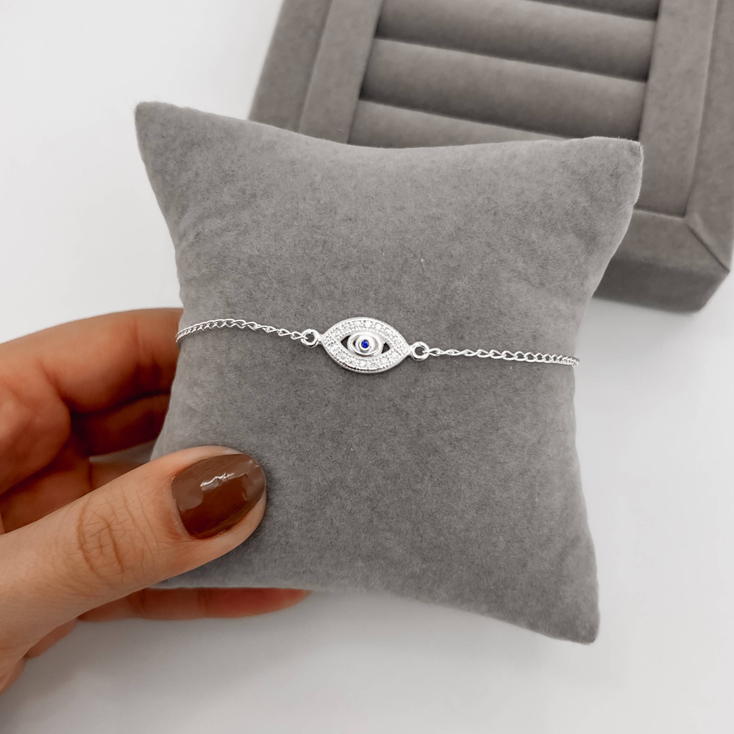 Pulseira entremeio olho com zircônias 14mm