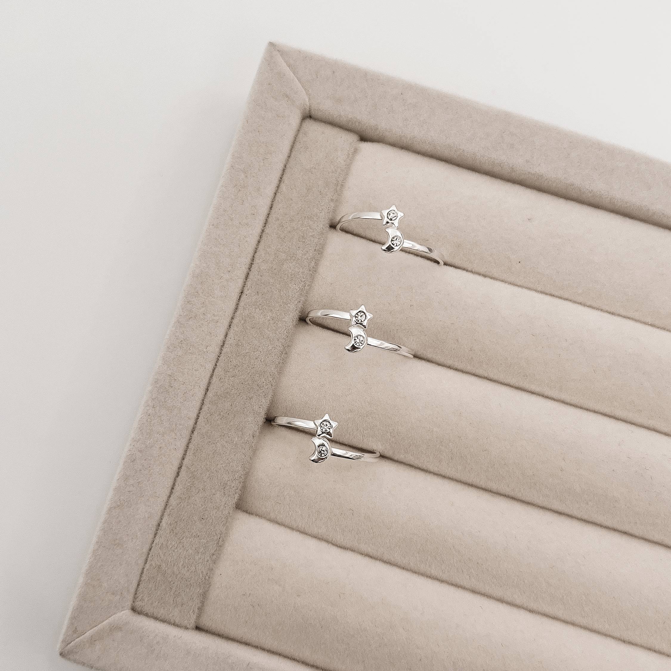 Imagem Secundária Anel lua e estrela com zircônia regulável G