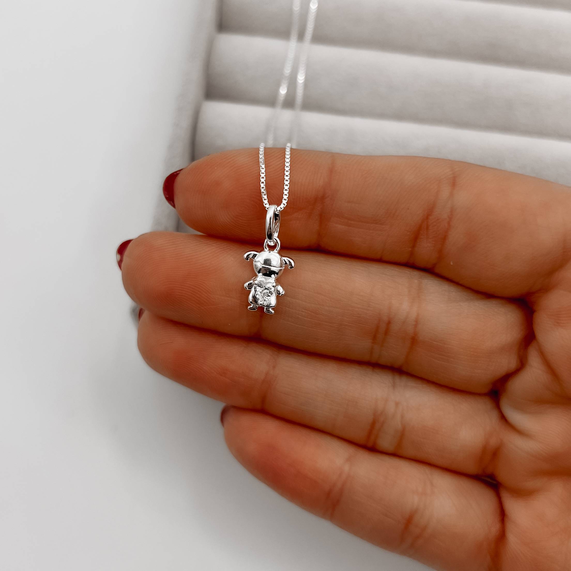 Imagem Secundária Colar pingente menina com zircônia coração 9mm 40cm