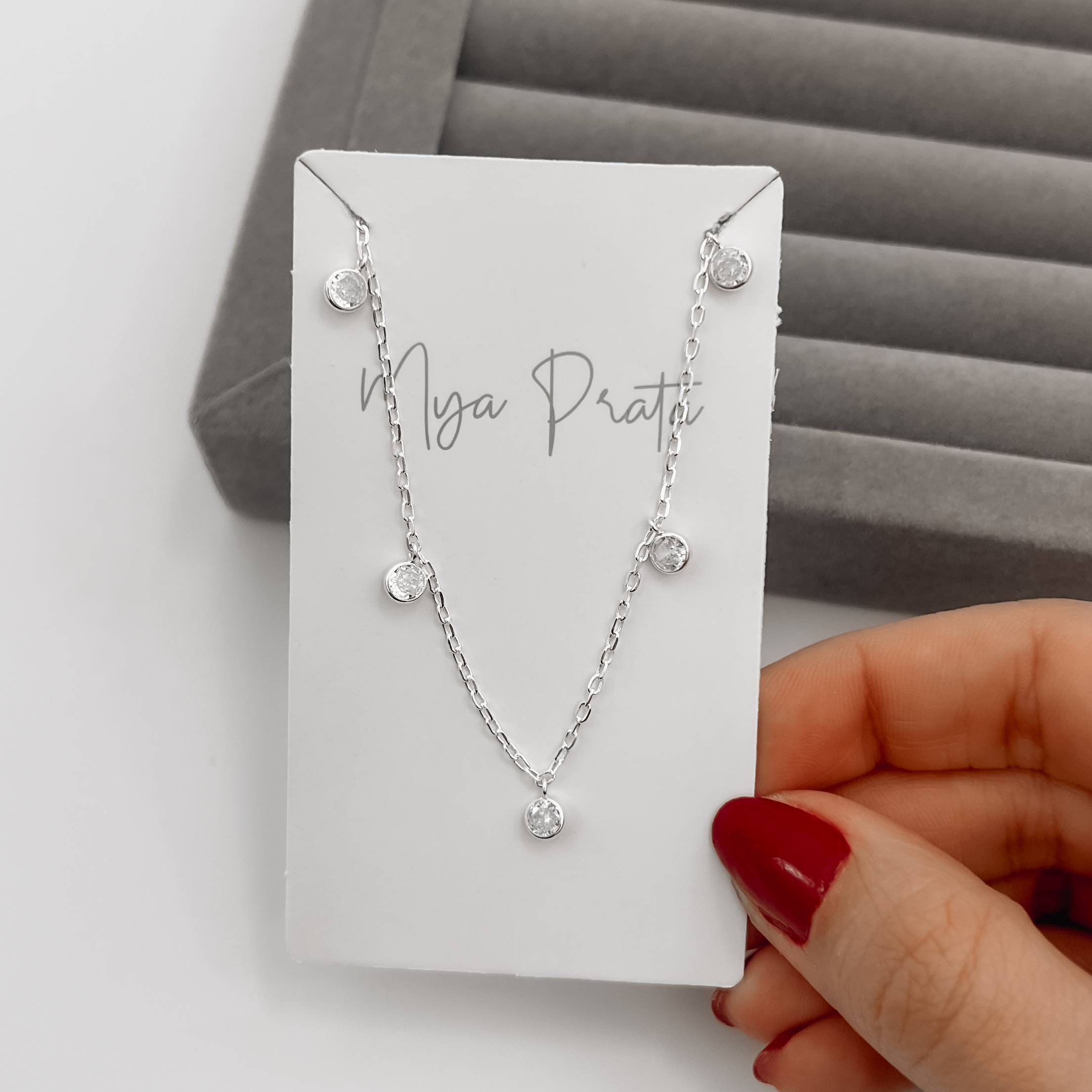 Imagem Secundária Colar pingentes zircônias 4mm corrente cartier 45cm