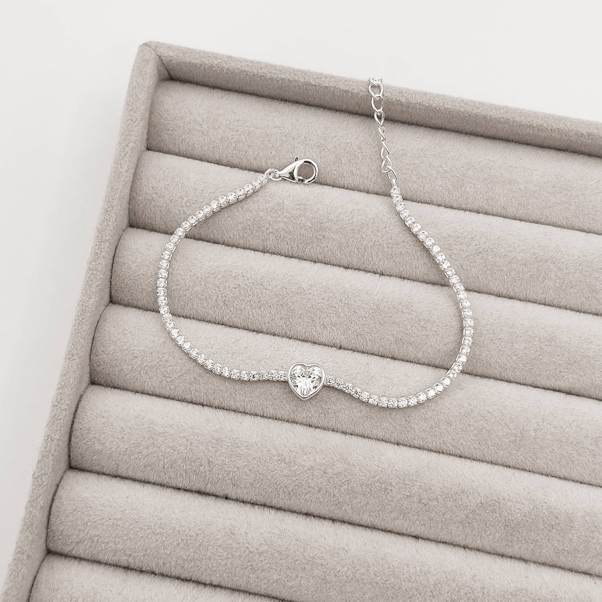 Pulseira Riviera 1.9 com zircônia coração cristal 16cm com alongadora