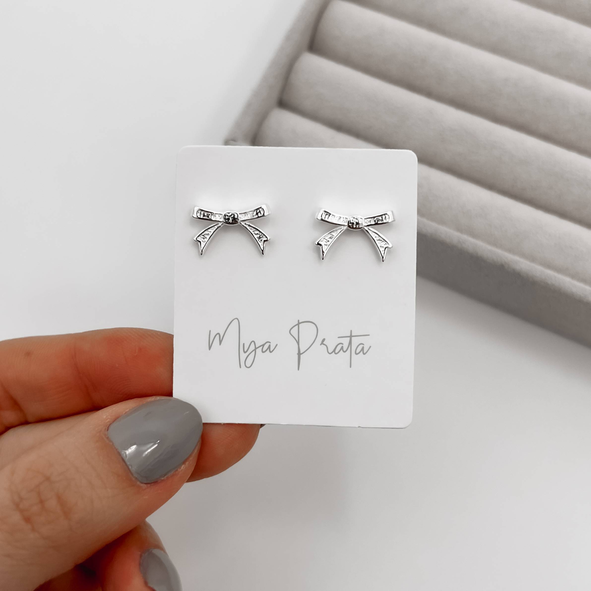 Imagem Brinco laço 13mm