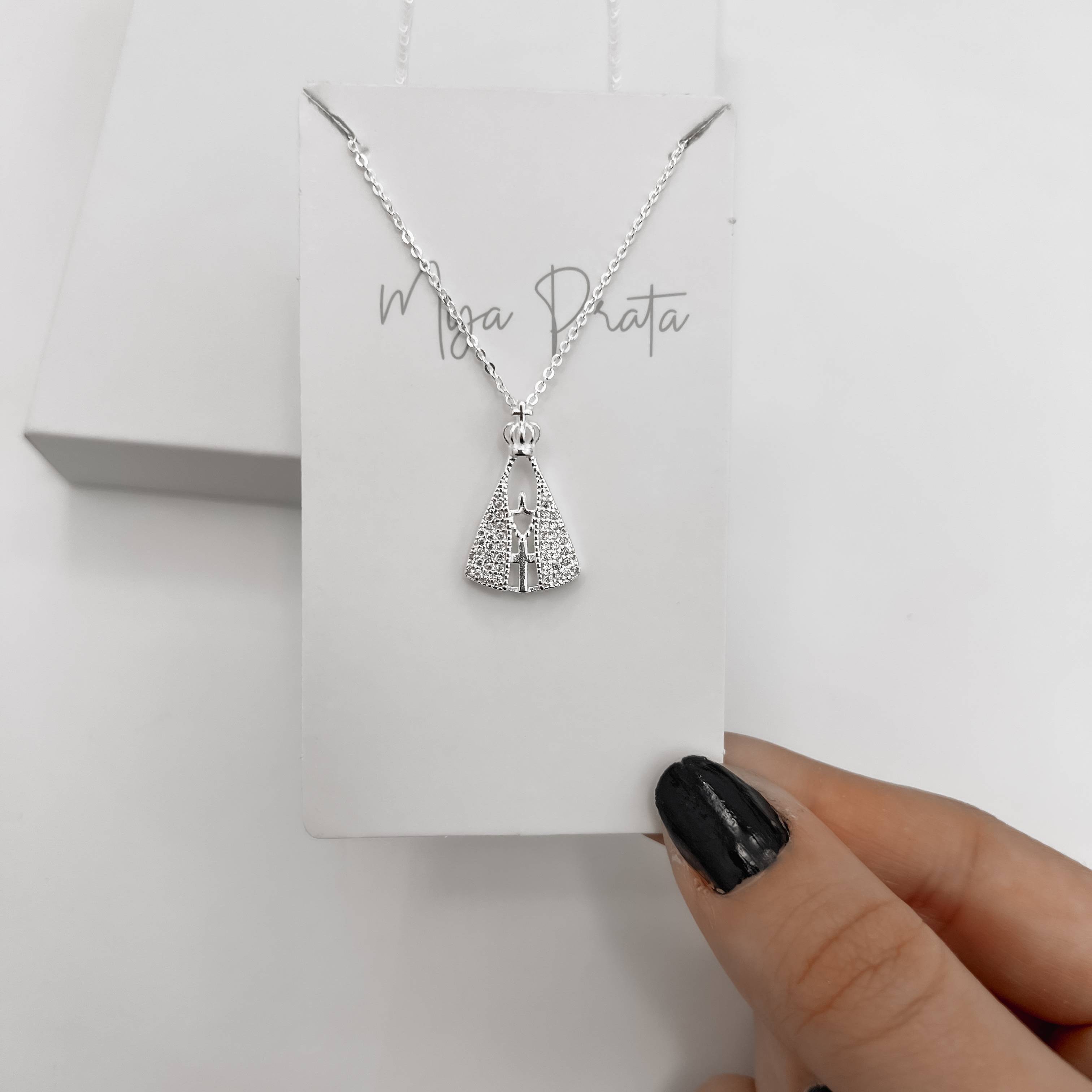 Imagem Secundária Colar Nsa. Sra. Aparecida cravejada 22mm corrente cadeadinho 45cm