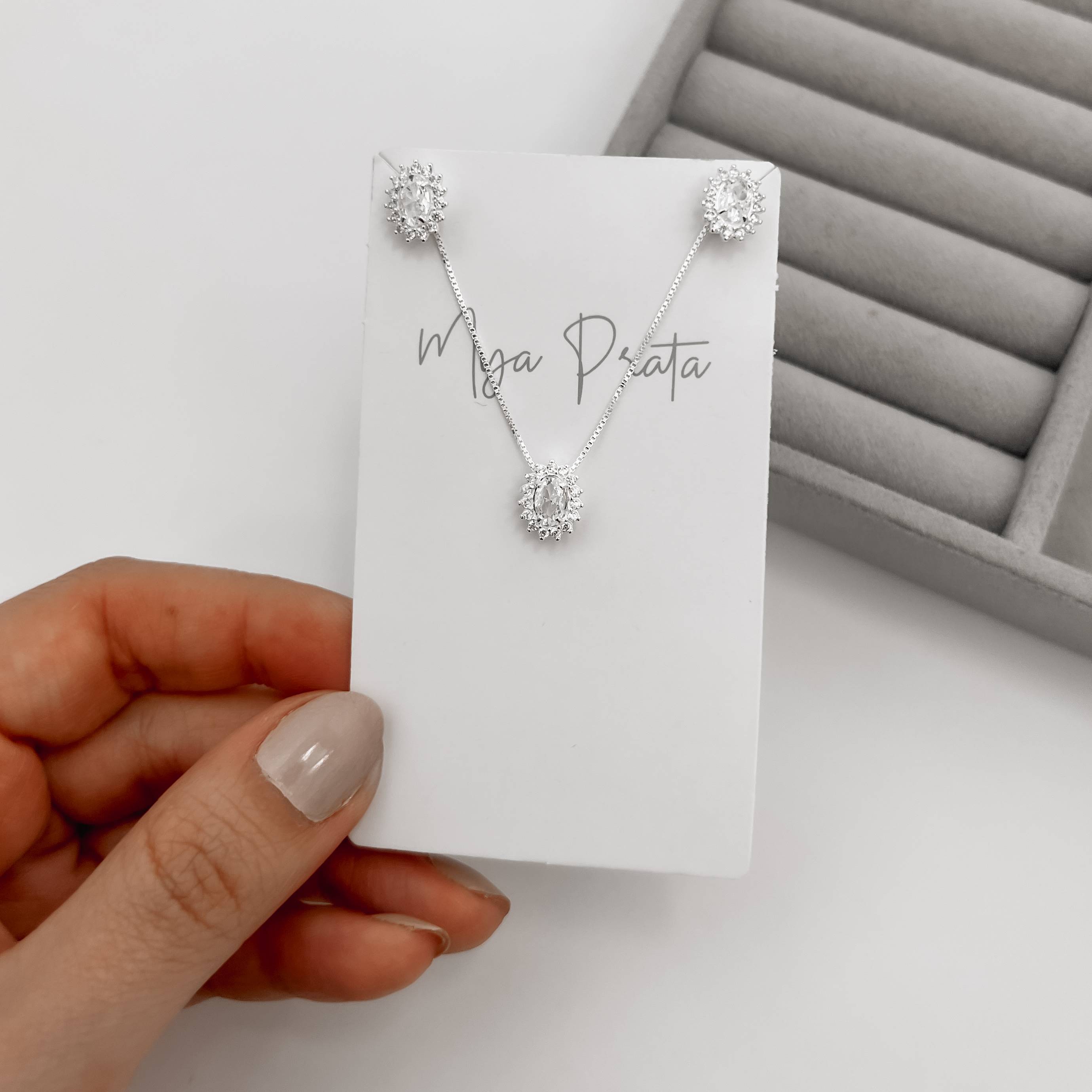 Conjunto brinco e colar zircônia oval com cravejado 10mm 45cm