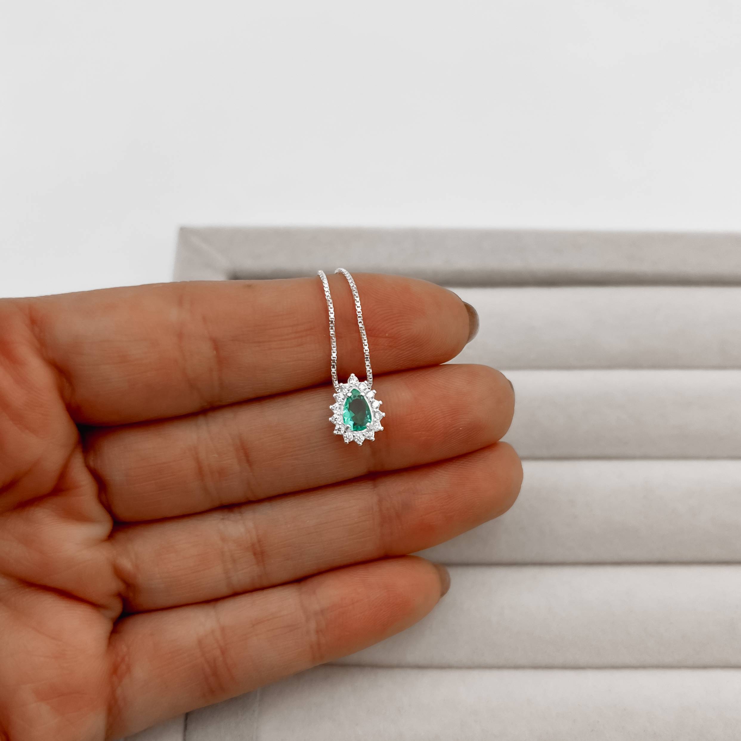 Imagem Colar zircônia gota acqua com cravejado 10mm 45cm