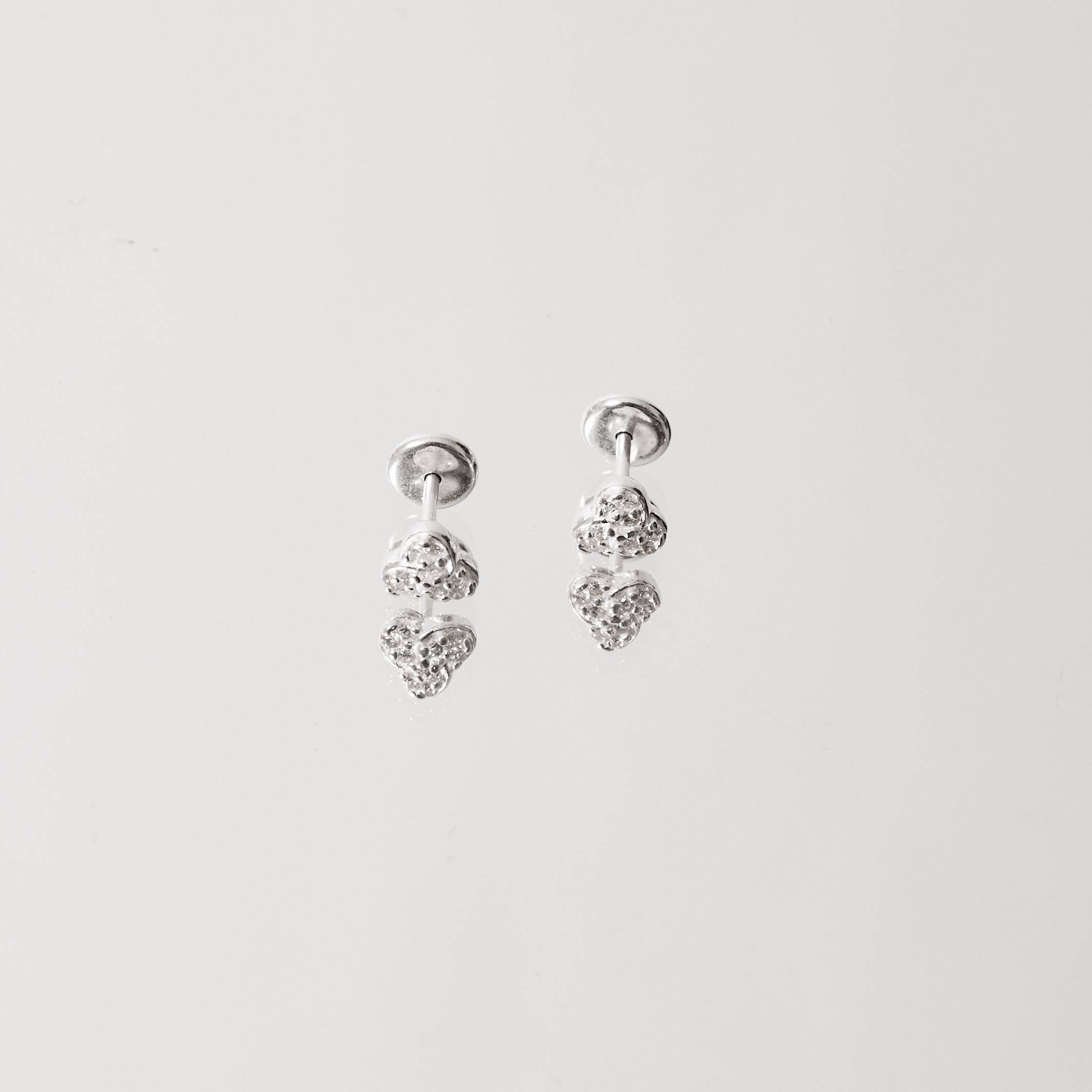 Imagem Brinco infantil flor com zircônias 5mm tarraxa baby