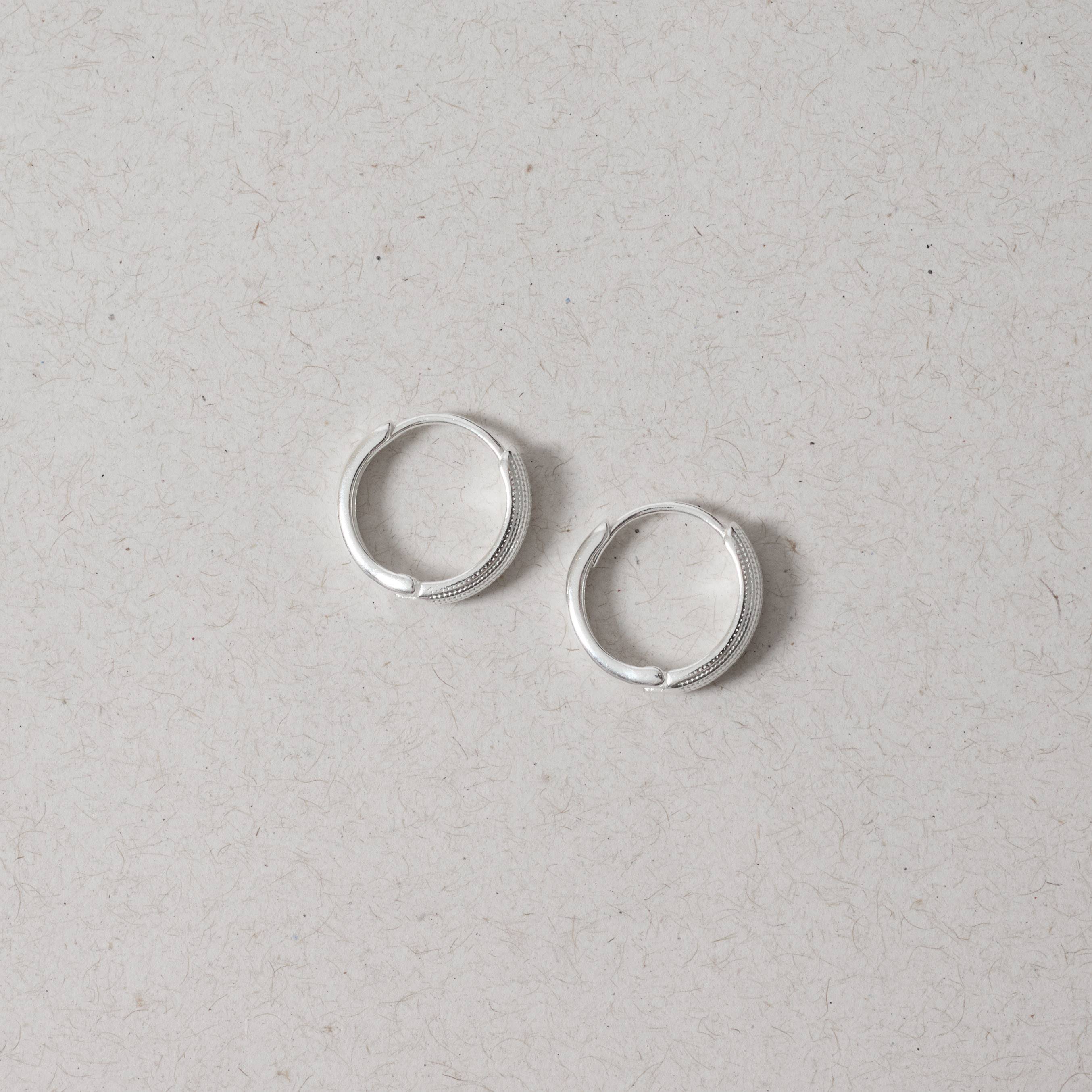 Imagem Secundária Argola click texturizada 15mm 