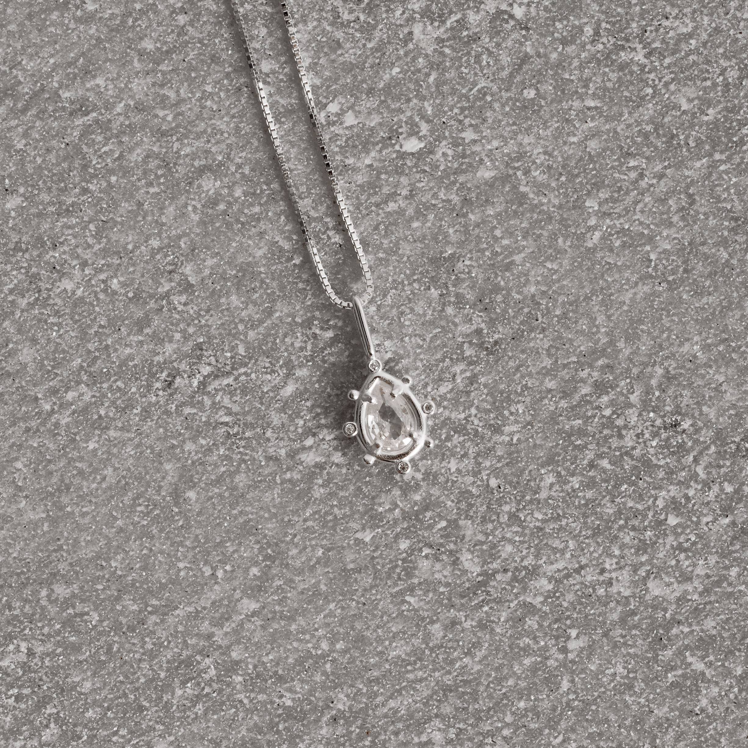 Imagem Secundária Colar pingente zircônia gota trabalhada 11mm 45cm