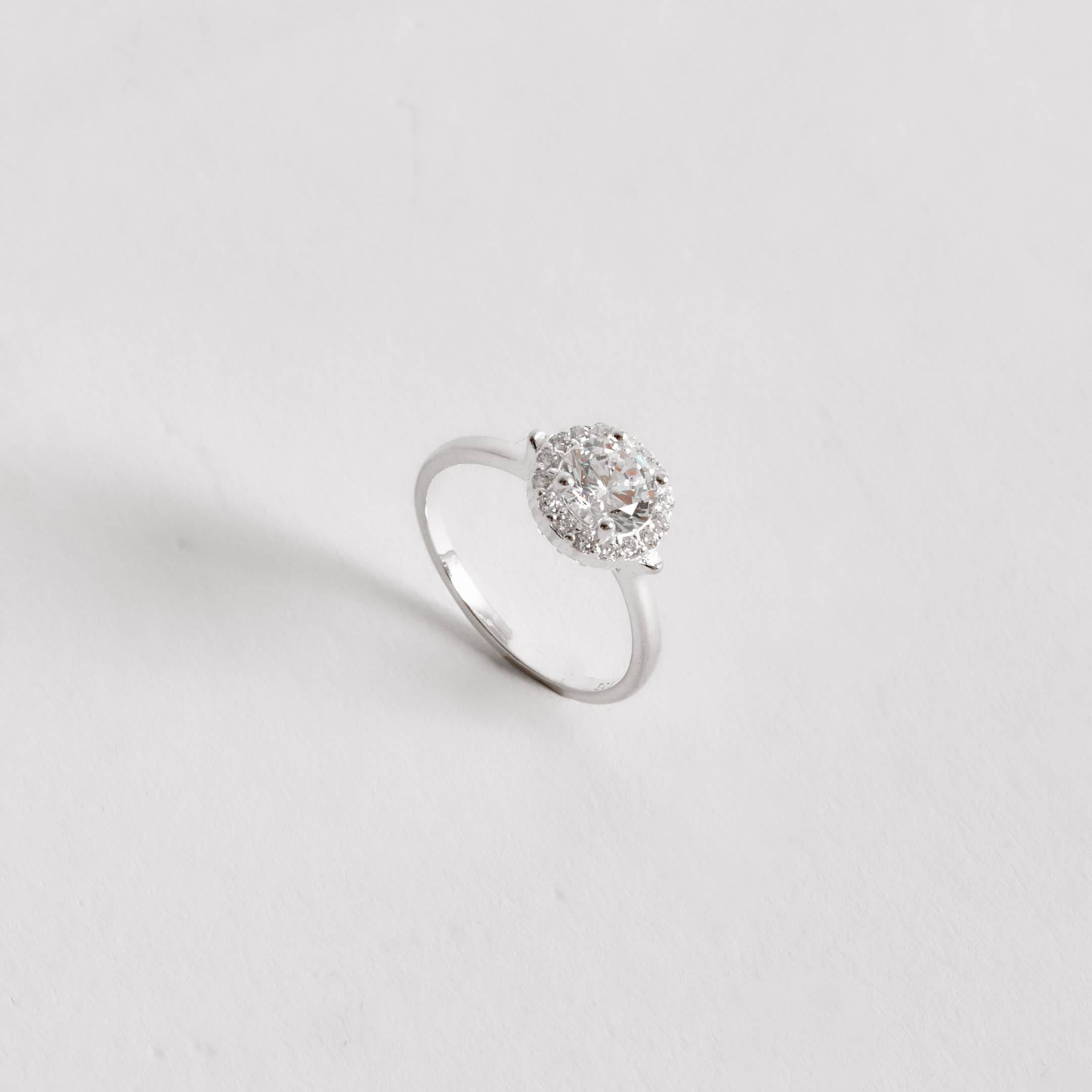 Imagem Anel zircônia redonda 6mm com cravejado