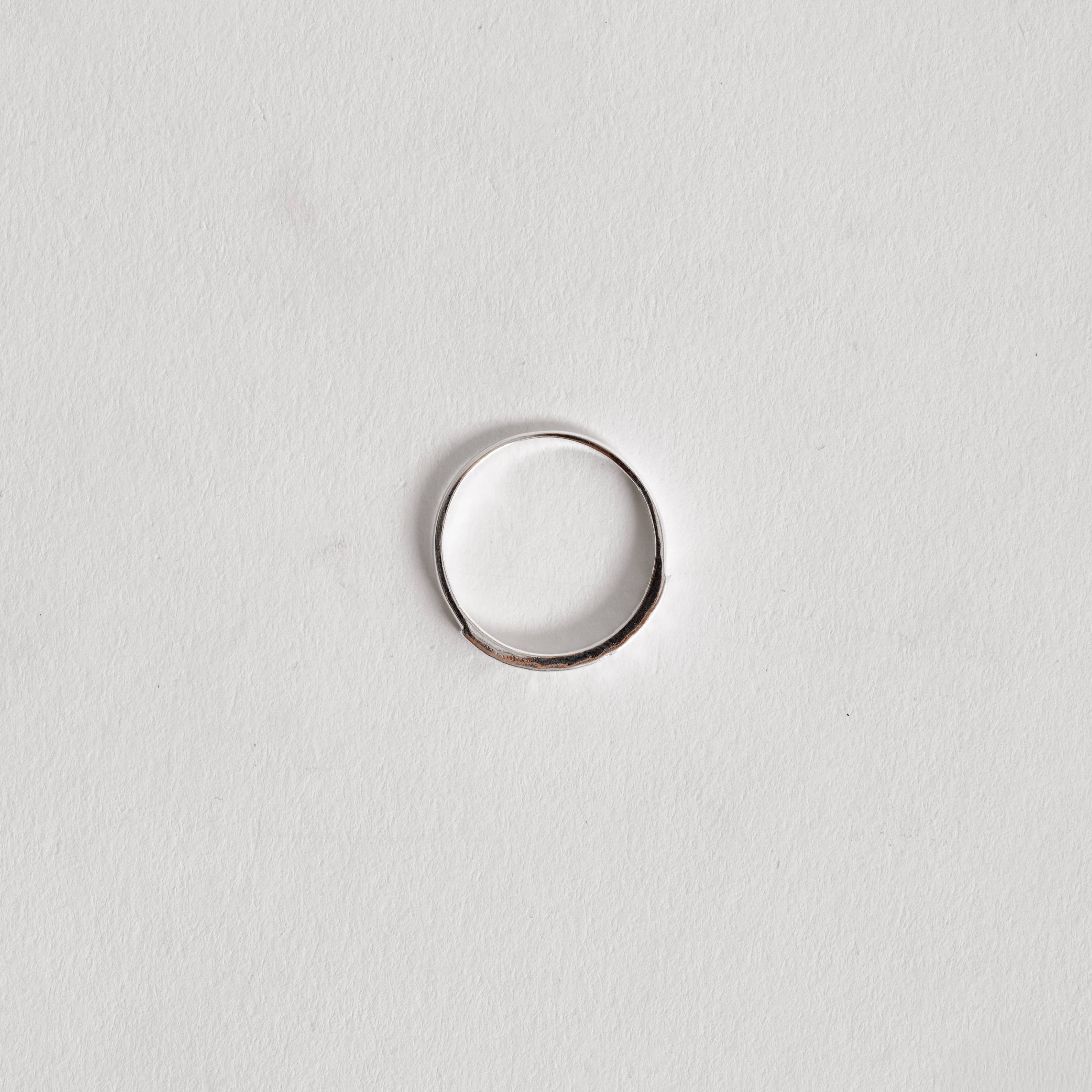 Imagem Secundária Anel meia aliança embutida