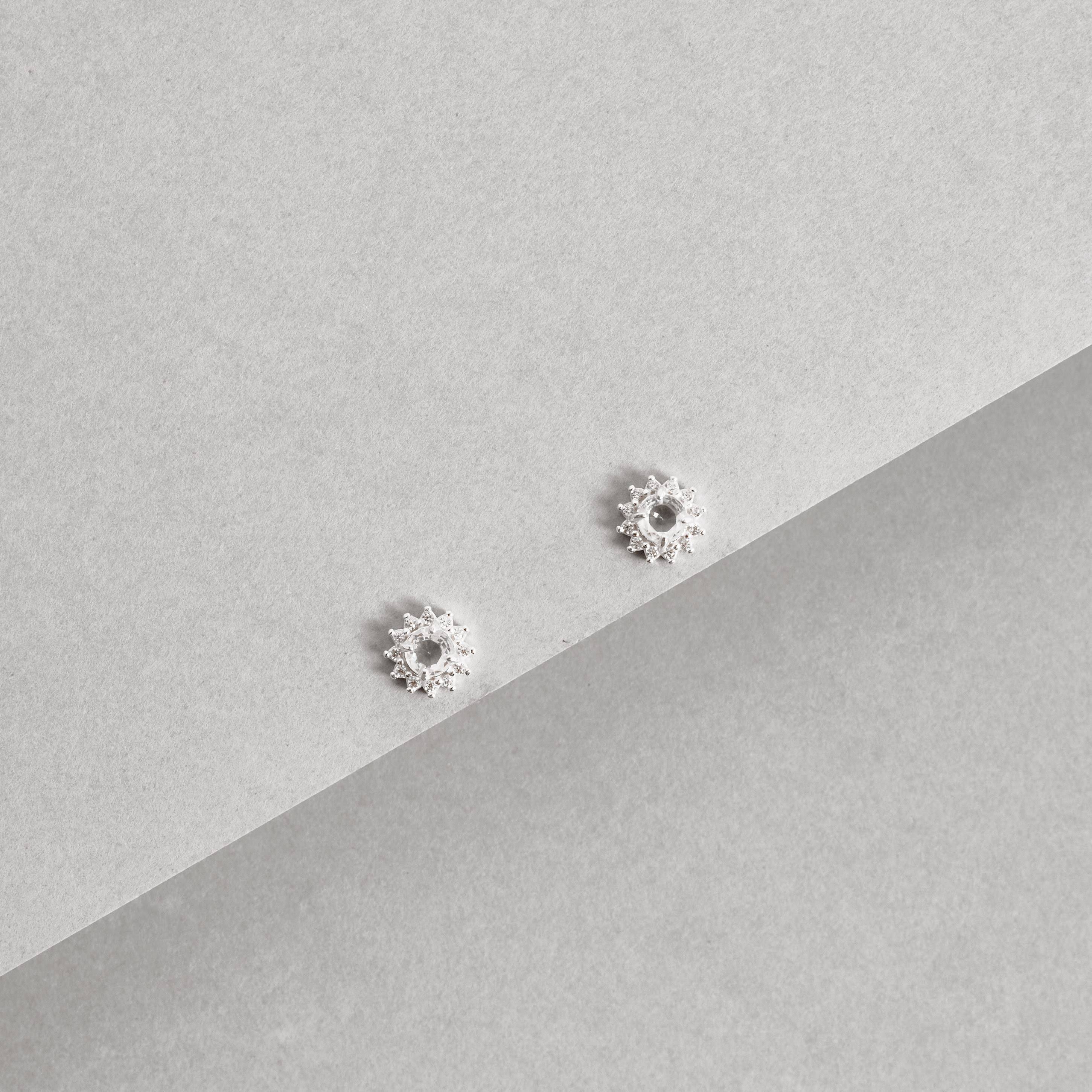 Imagem Brinco zircônia redonda cristal com cravejado 7mm