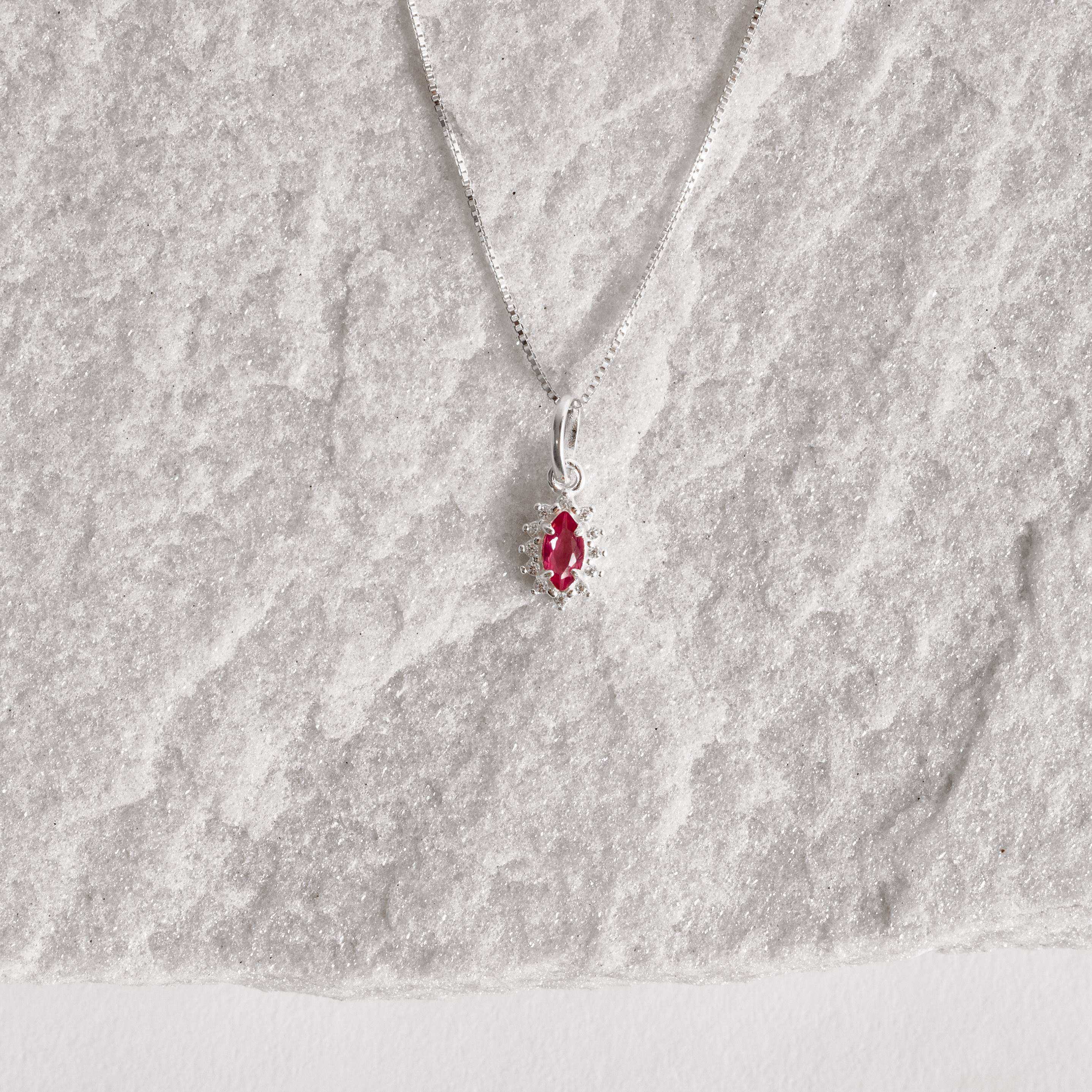 Imagem Colar pingente zircônia navete cereja com cravejado 9mm 45cm