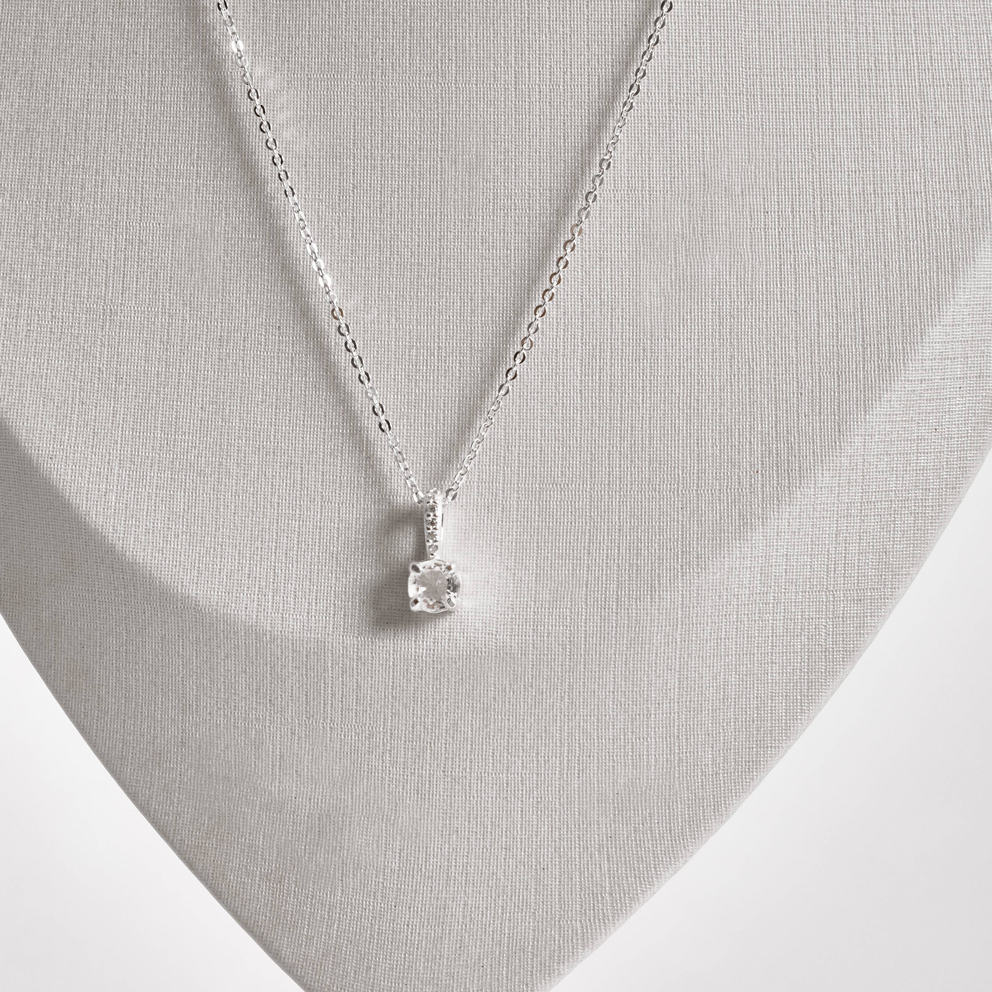 Imagem Secundária Colar pingente zircônia redonda cristal 5mm elo cravejado corrente cadeadinho 40cm