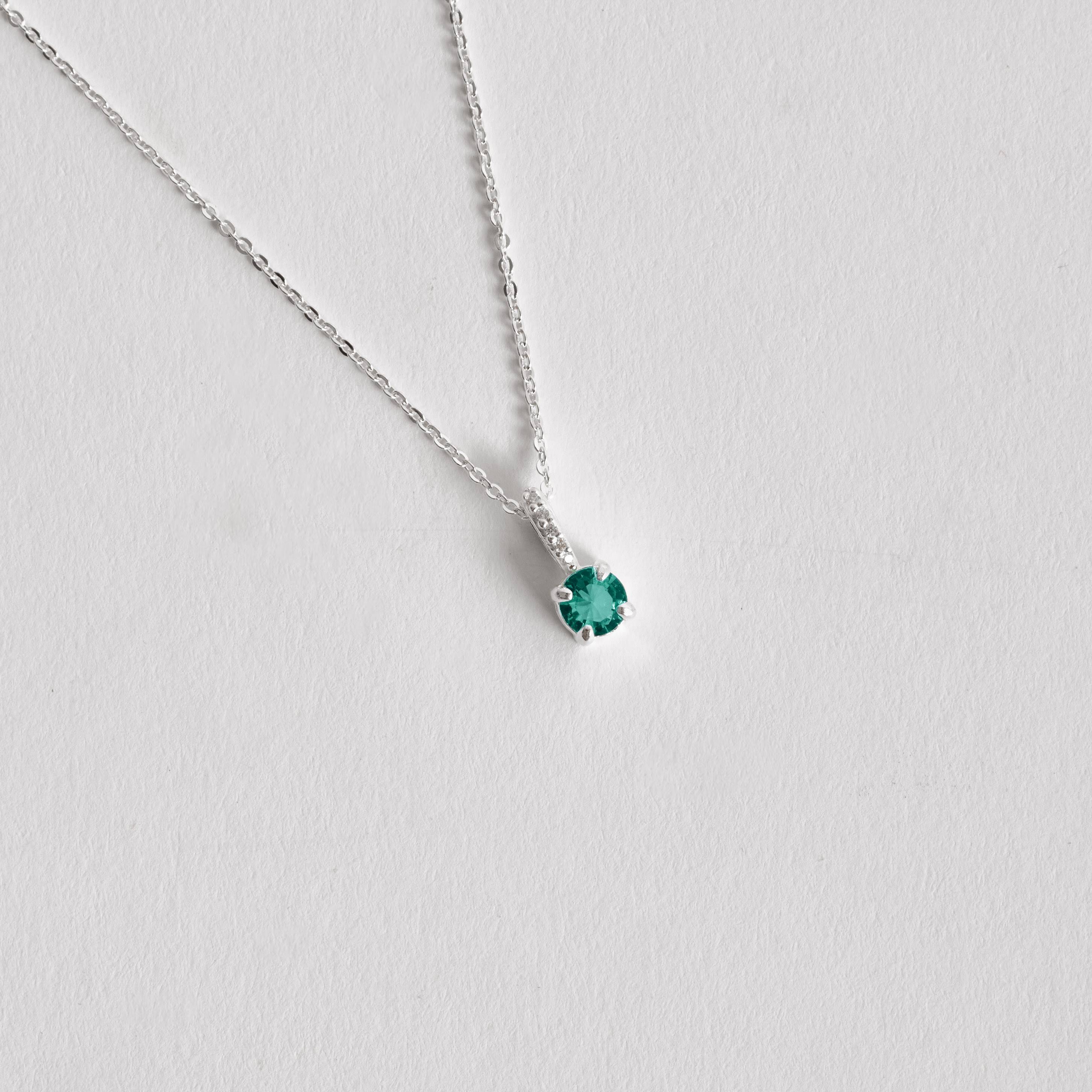 Imagem Secundária Colar pingente zircônia redonda acqua 5mm elo cravejado corrente cadeadinho 40cm