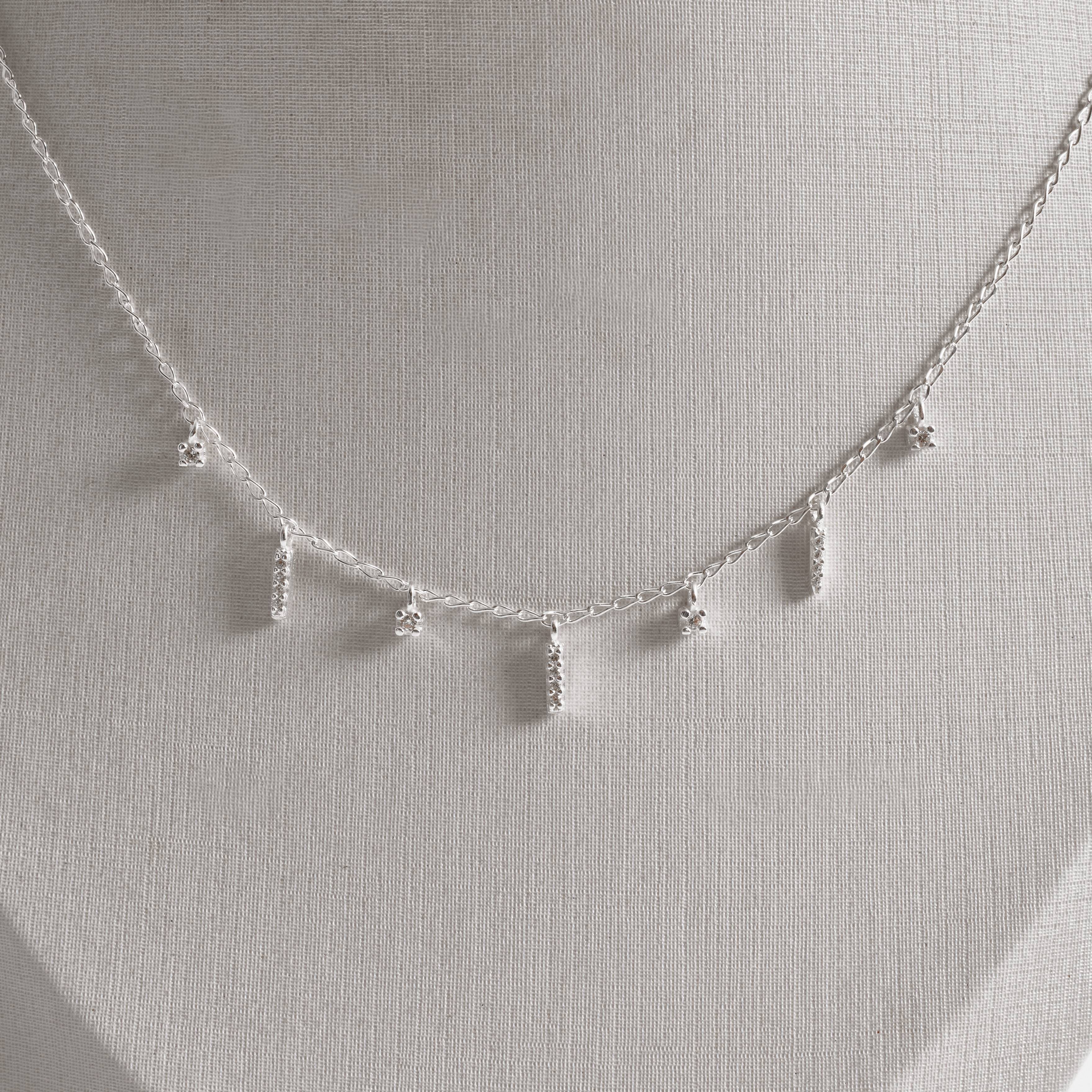 Imagem Secundária Colar pingentes zircônias e palitos cravejados 6mm corrente grumet 45cm