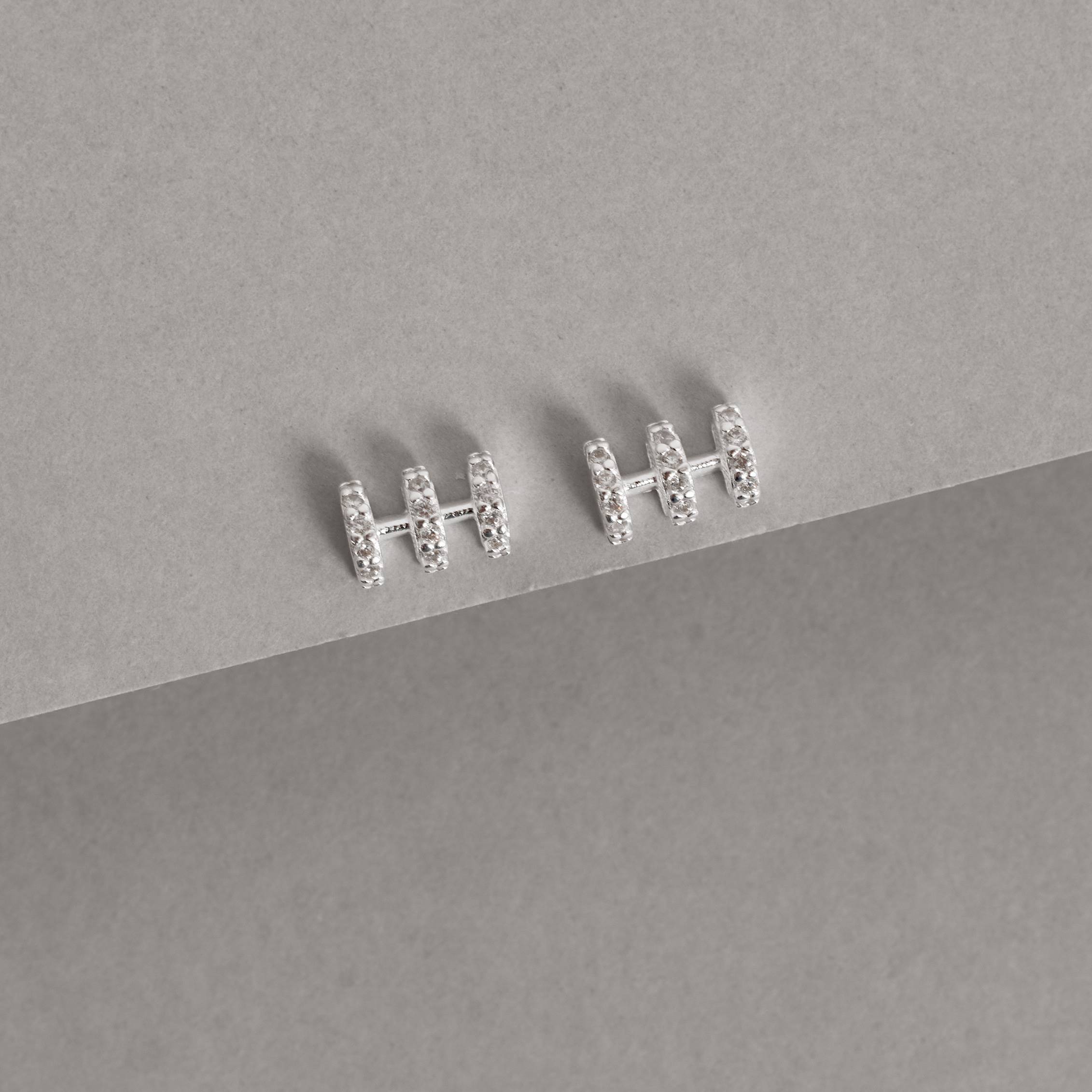 Imagem Secundária Brinco 3 elos cravejados 10mm