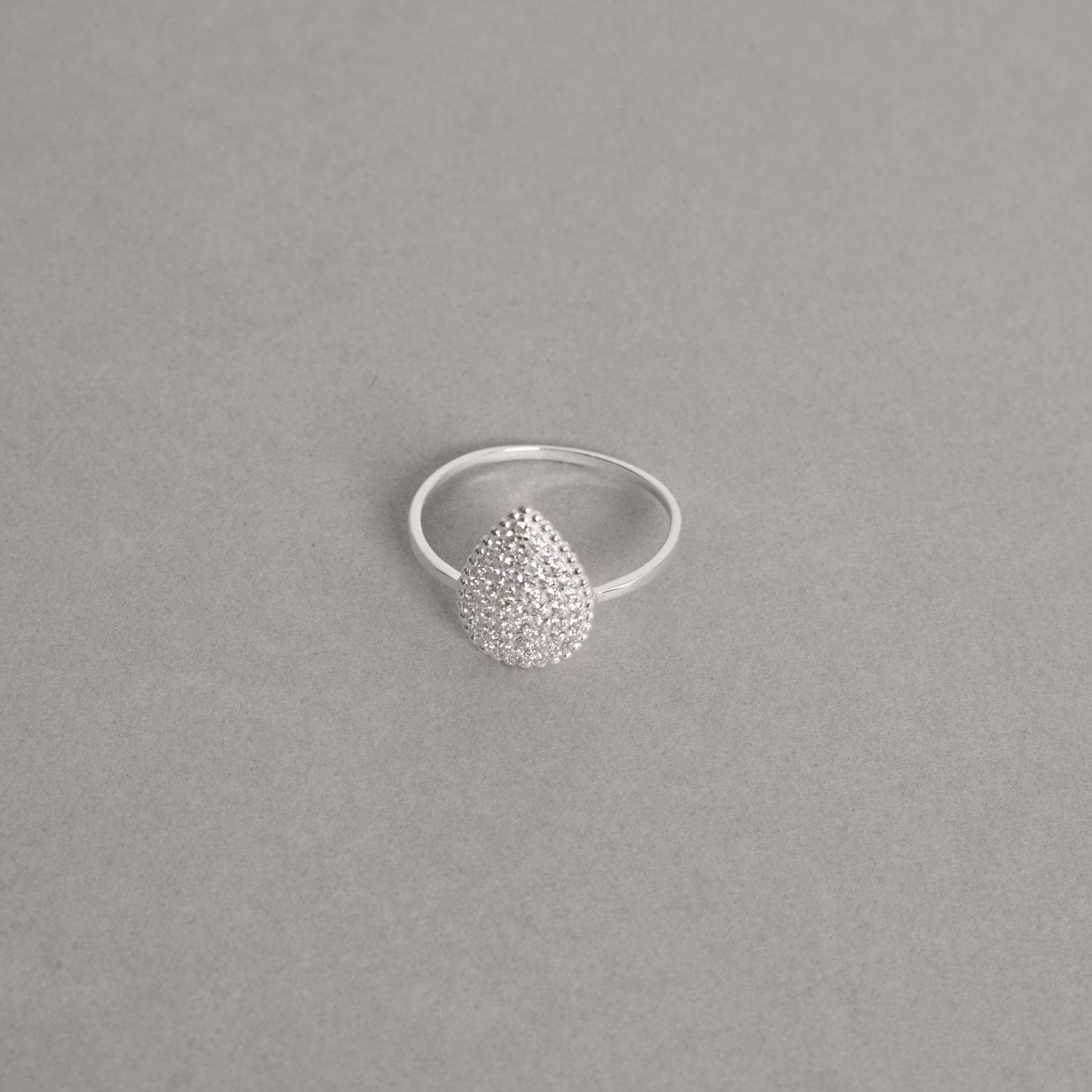 Imagem Secundária Anel gota toda cravejada