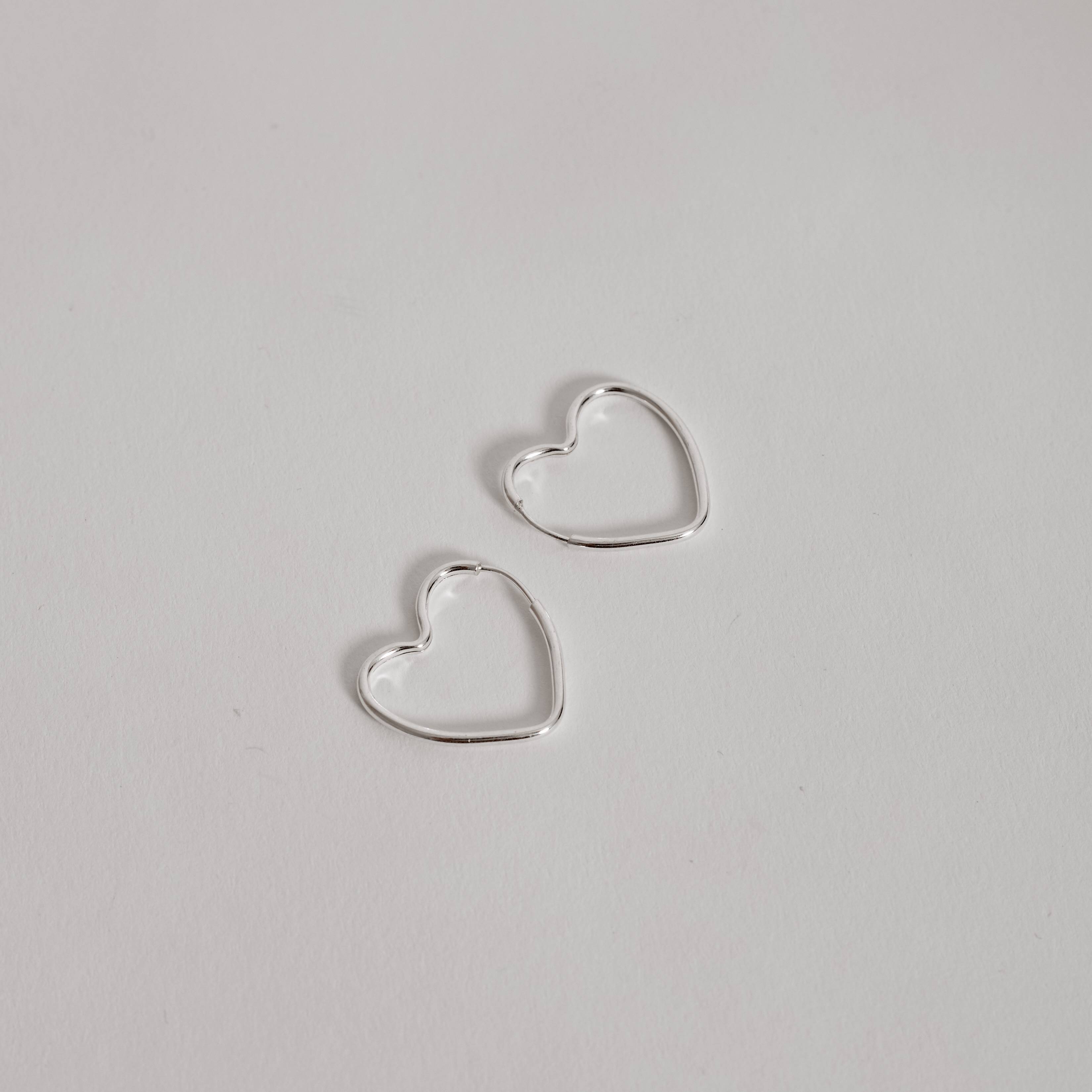 Imagem Secundária Argola coração 21mm tradicional