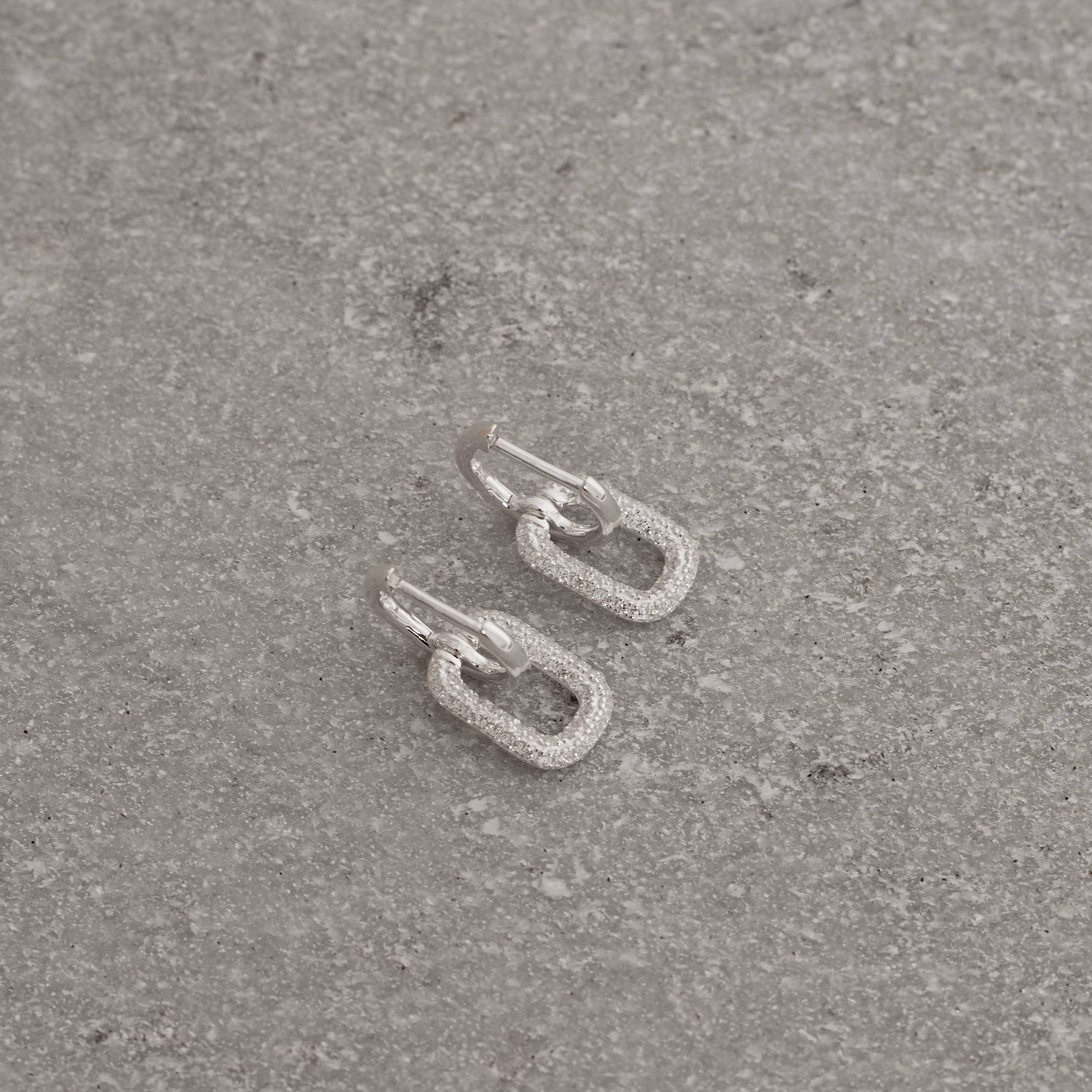 Imagem Secundária Argola click 10mm pingente elo cravejado