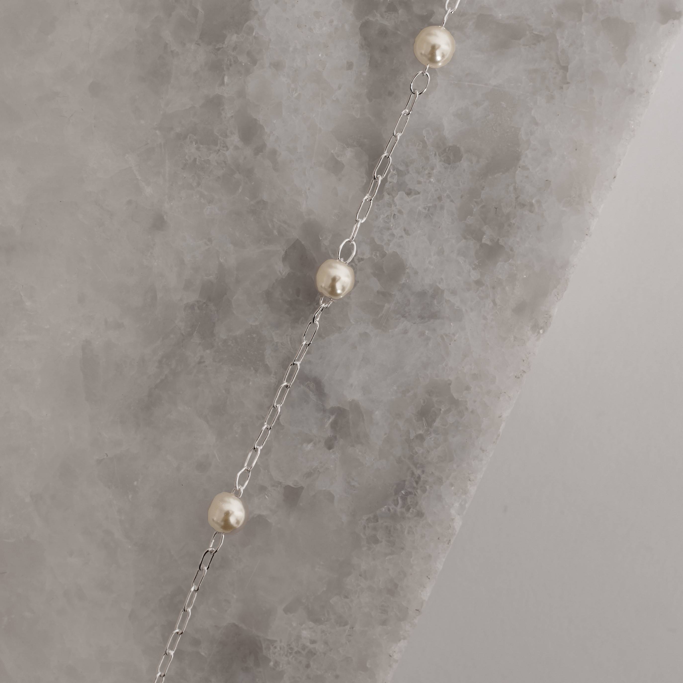 Imagem Secundária Pulseira entremeios pérolas 4.8 corrente cartier 19cm