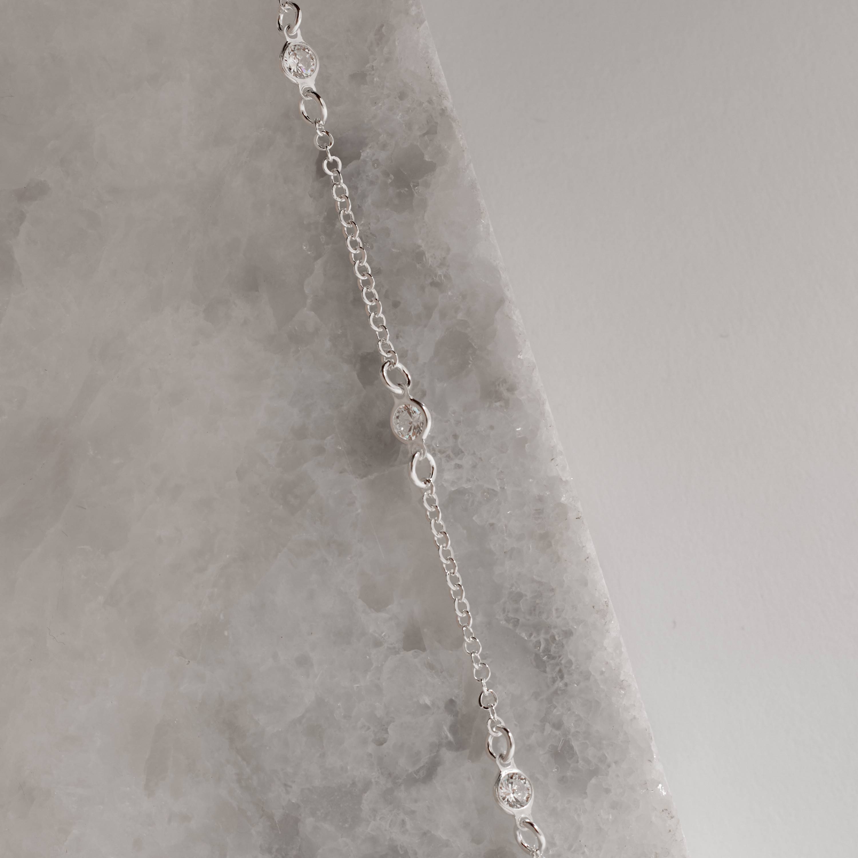 Imagem Secundária Pulseira entremeios zircônias 5mm corrente elo português 19cm