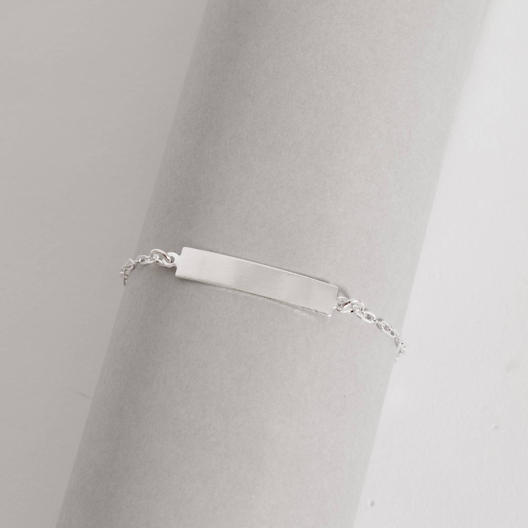 Imagem Secundária Pulseira infantil placa corrente cadeado 15cm