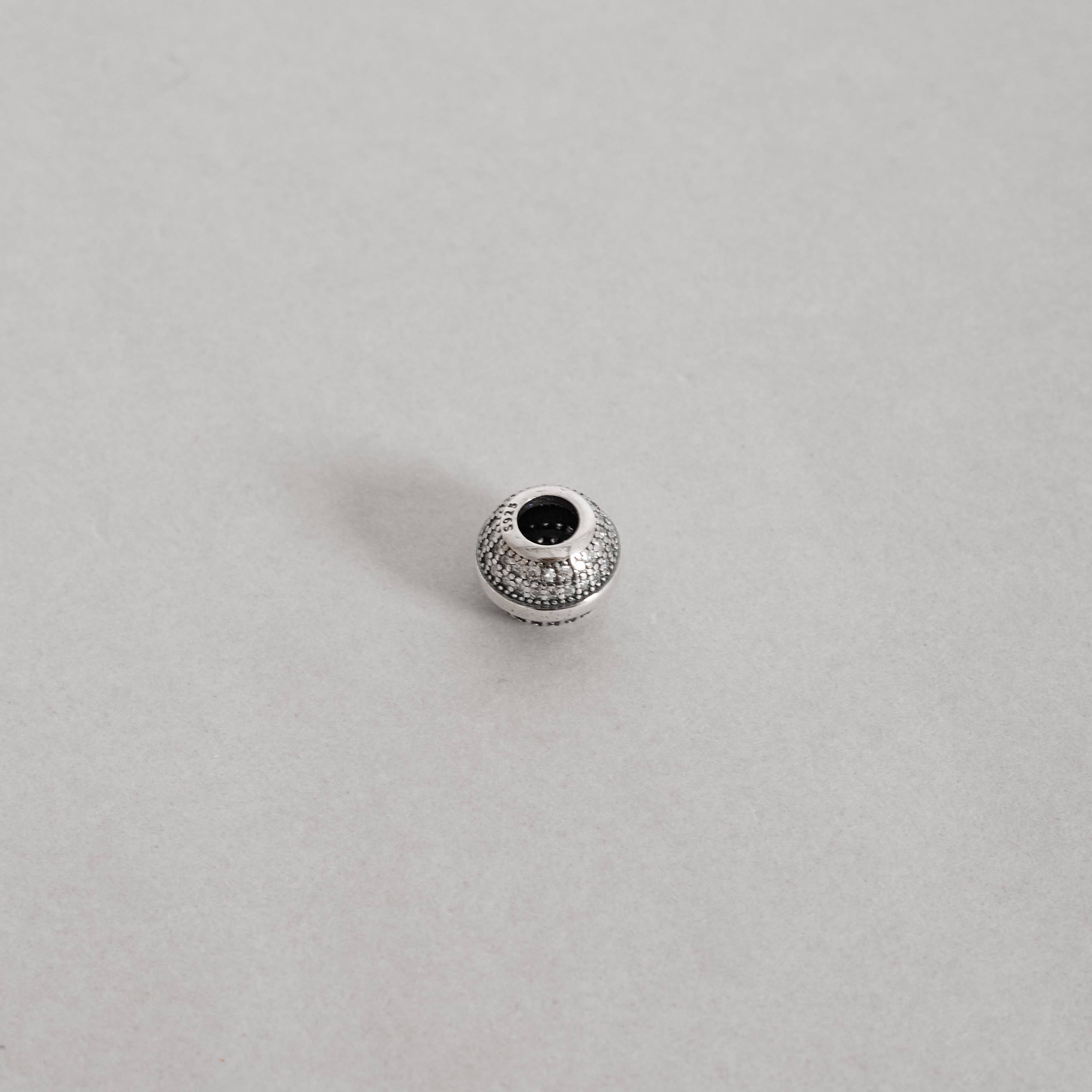Imagem Secundária Berloque separador bola cravejada 11mm envelhecido